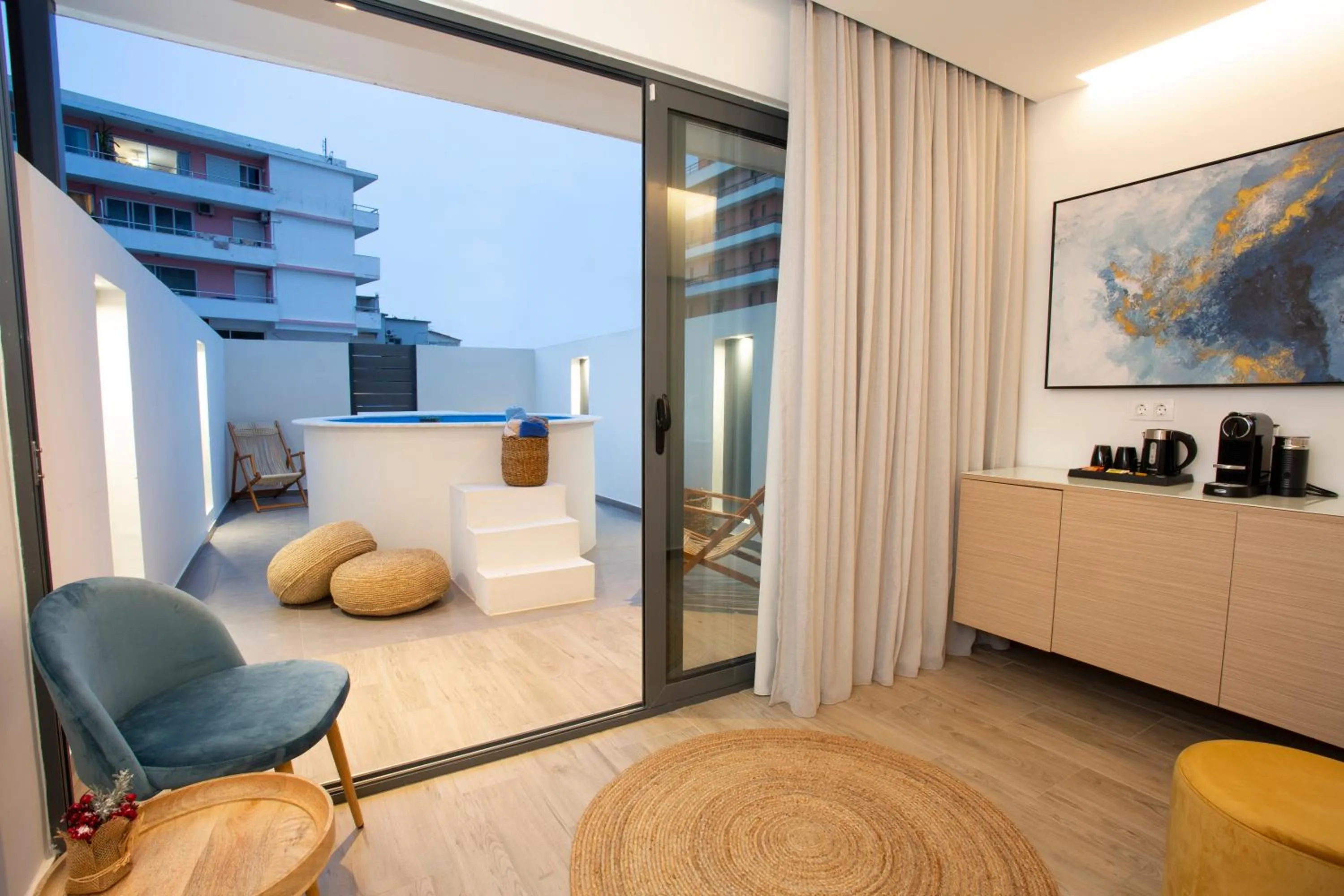 Living room in Mercure Rhodes Alexia Hotel & Spa