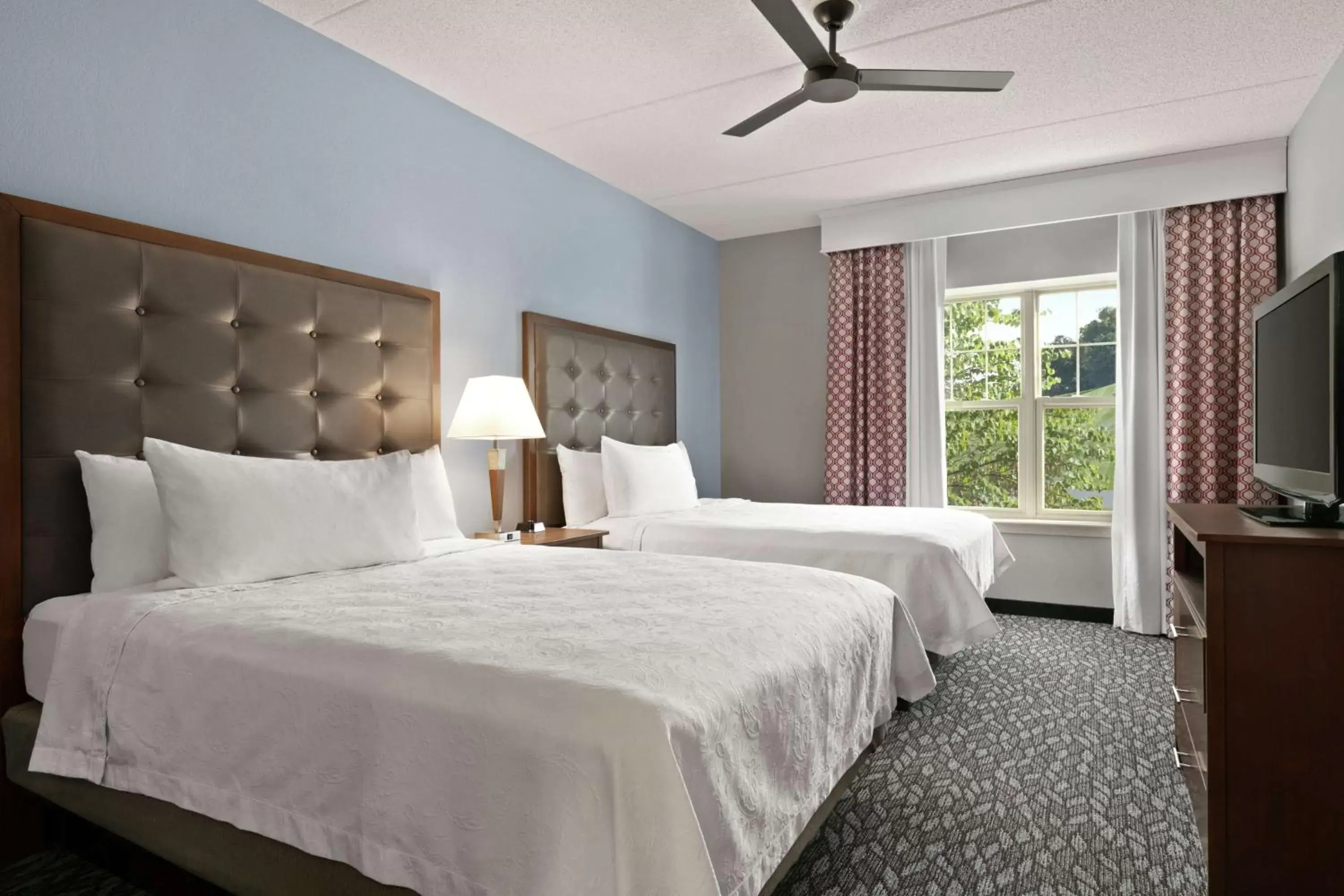 Bedroom, Bed in Homewood Suites by Hilton Harrisburg East-Hershey Area