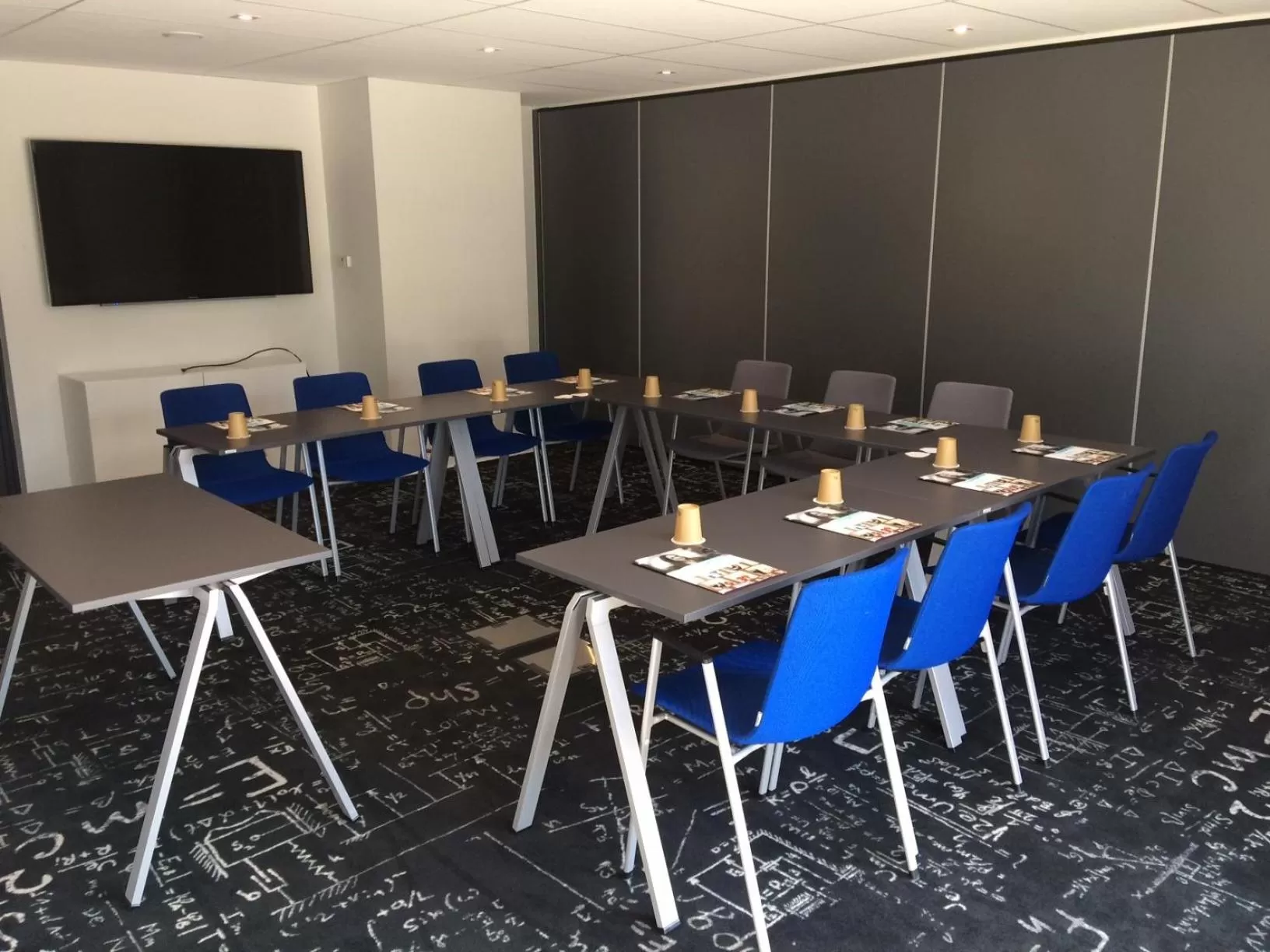 Meeting/conference room in Mercure Hotel & Spa Bastia Biguglia
