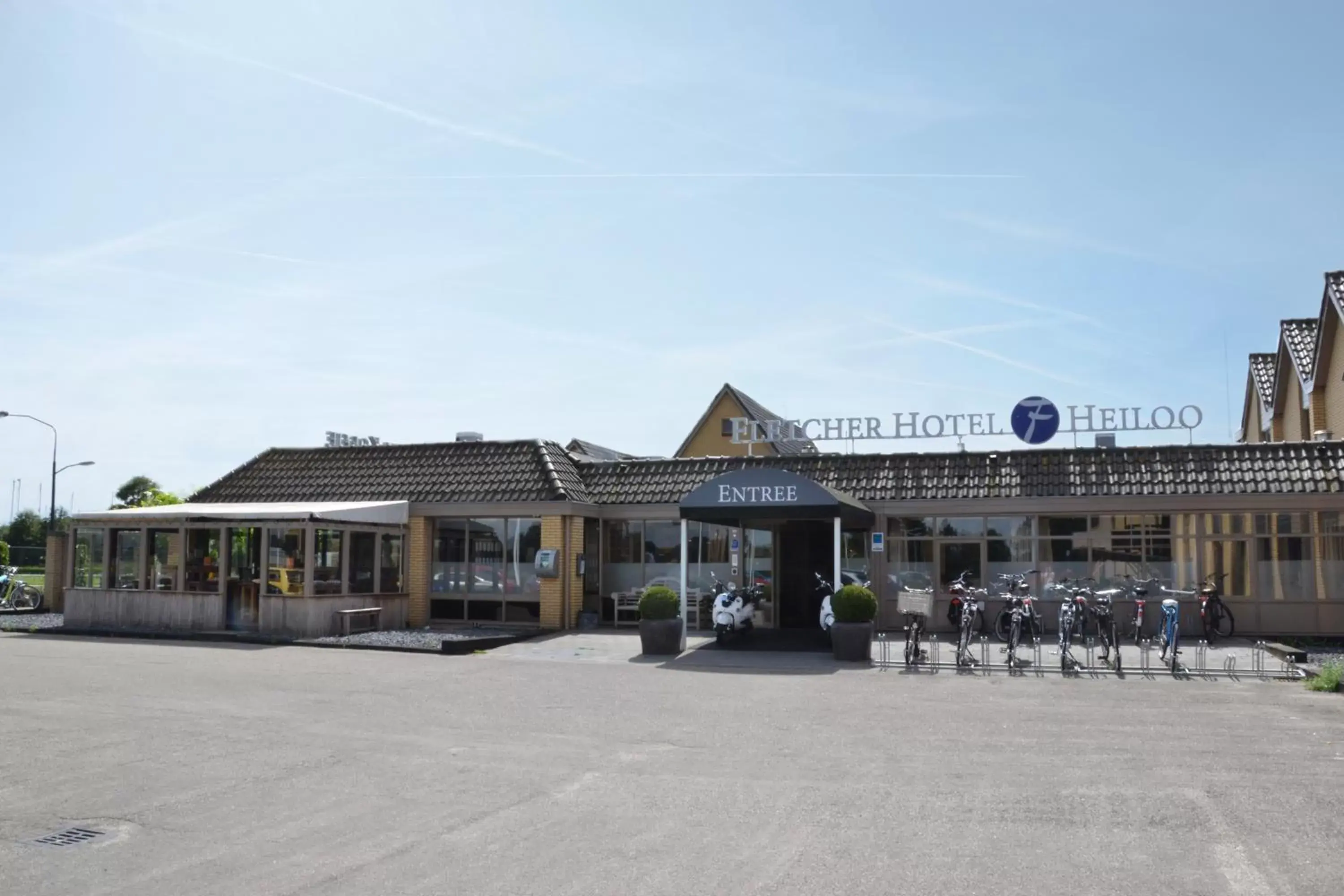 Facade/entrance in Fletcher Hotel - Restaurant Heiloo