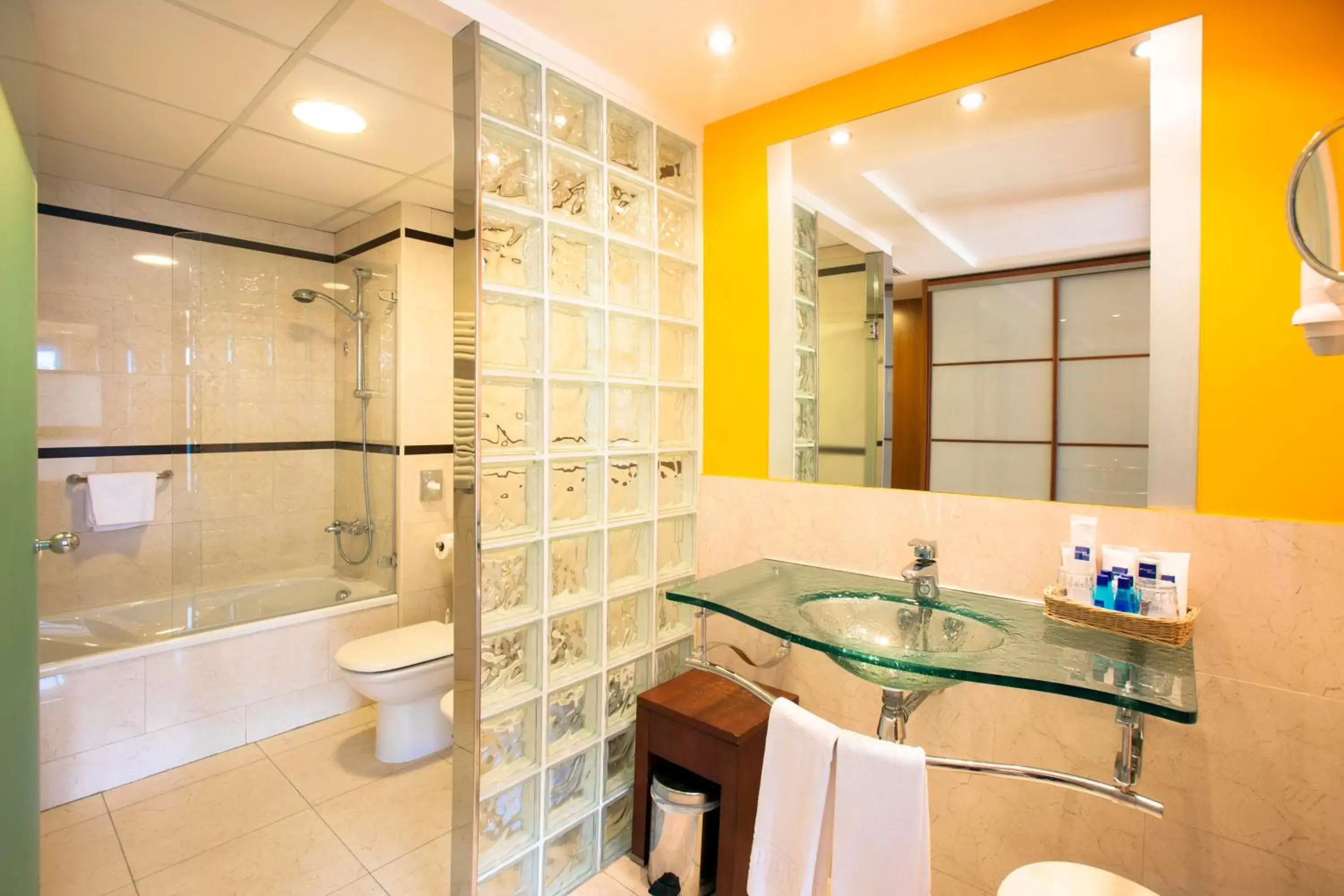 Twin or Double Room with terrace and sea views in Miami Mar - Boutique Hotel & Restaurante Twin or Double Room with terrace and sea views in Miami Mar - Boutique Hotel & Restaurante