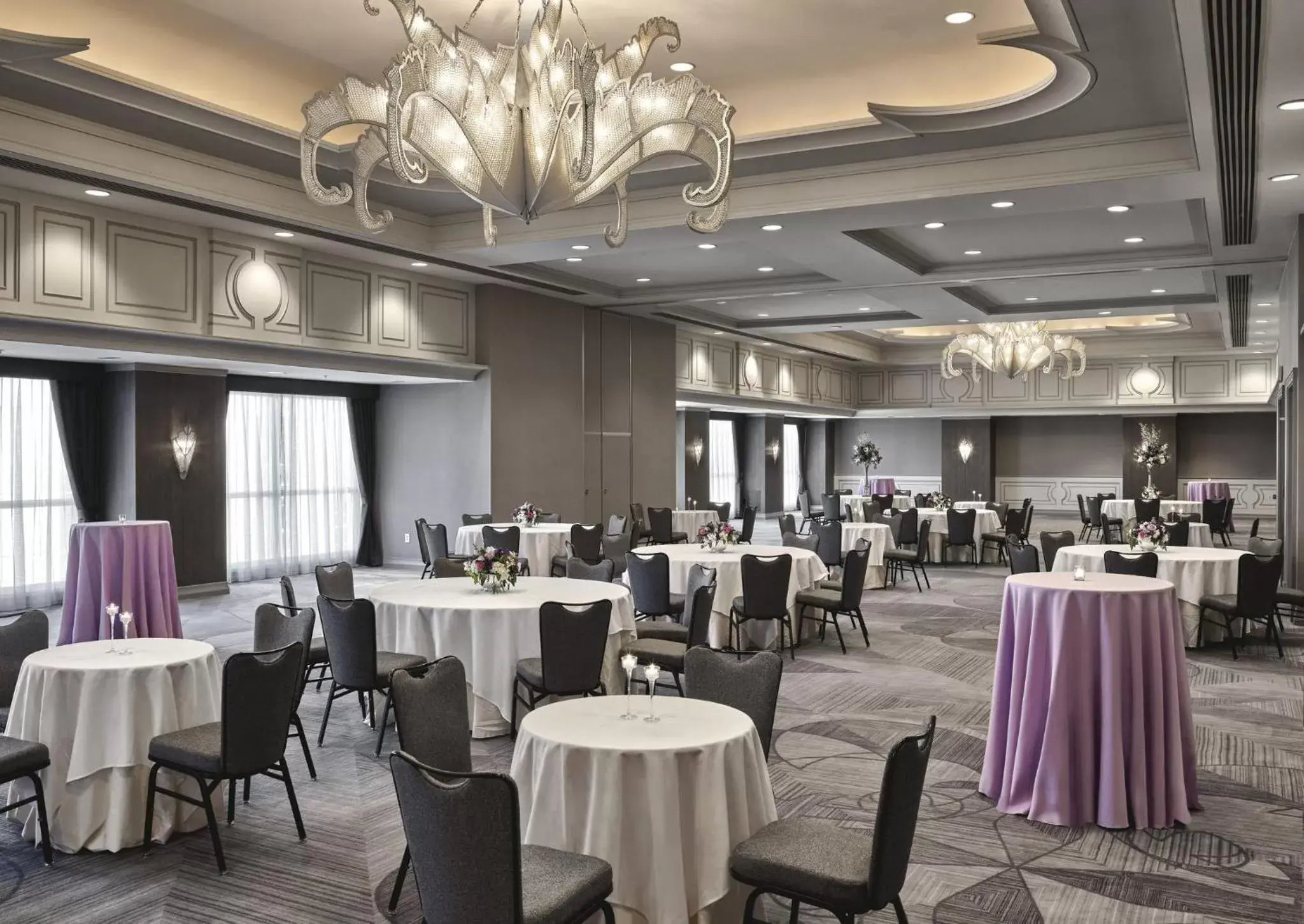 Banquet/Function facilities, Restaurant/Places to Eat in Loews New Orleans Hotel