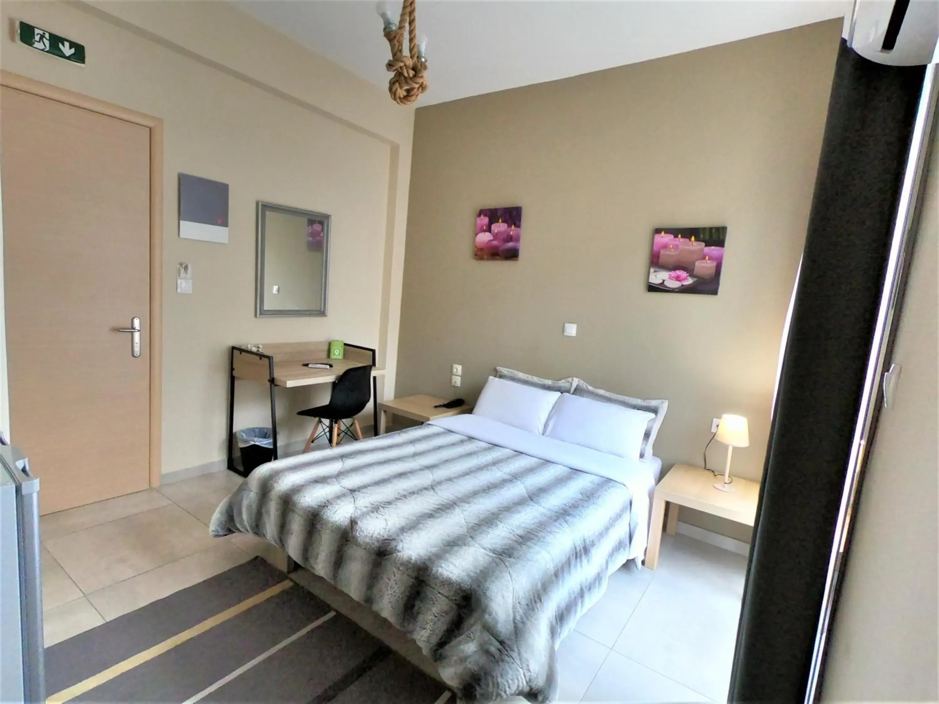 Bedroom in Achillion Hotel Piraeus