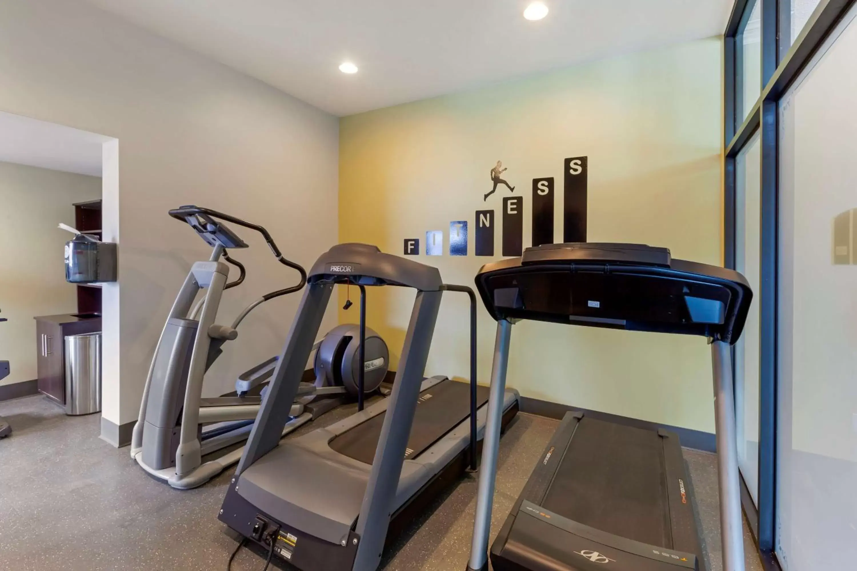 Spa and wellness centre/facilities, Fitness Center/Facilities in Best Western Plus Mariposa Inn & Conference Centre