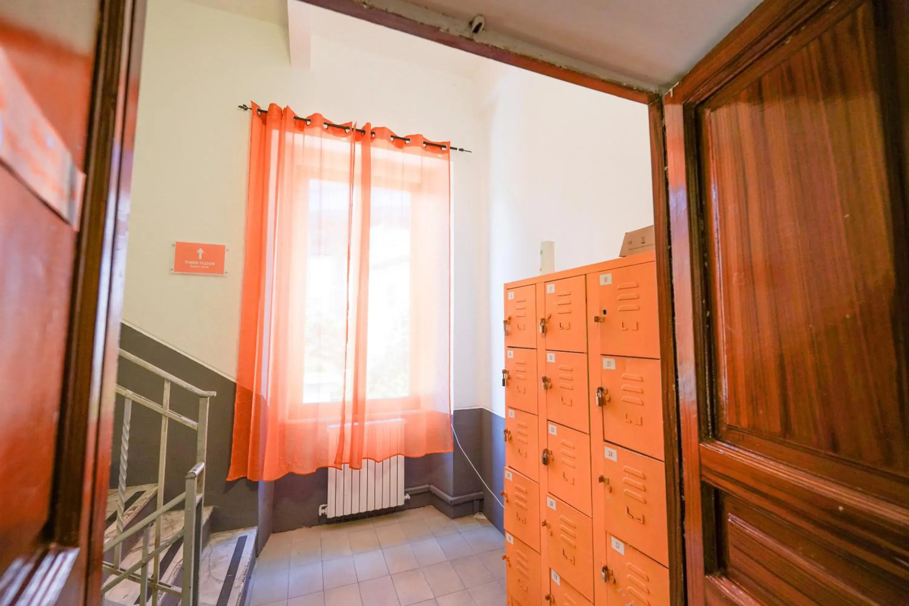 Property building in Naples Experience Hostel