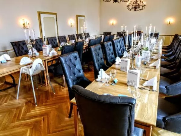 Banquet/Function facilities in Burg Wassenberg