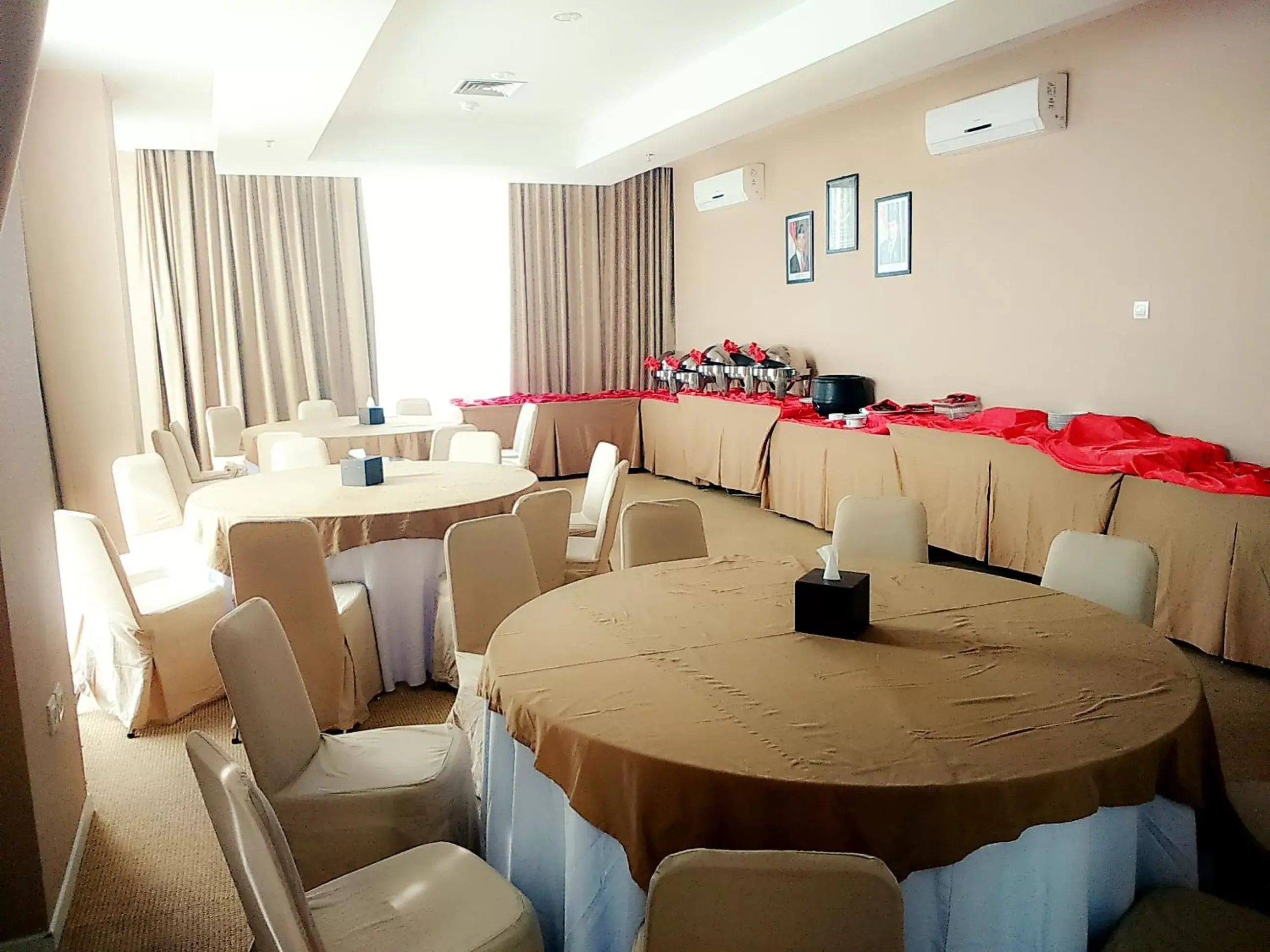 Banquet/Function facilities, Banquet Facilities in Hotel Dafam Pekanbaru