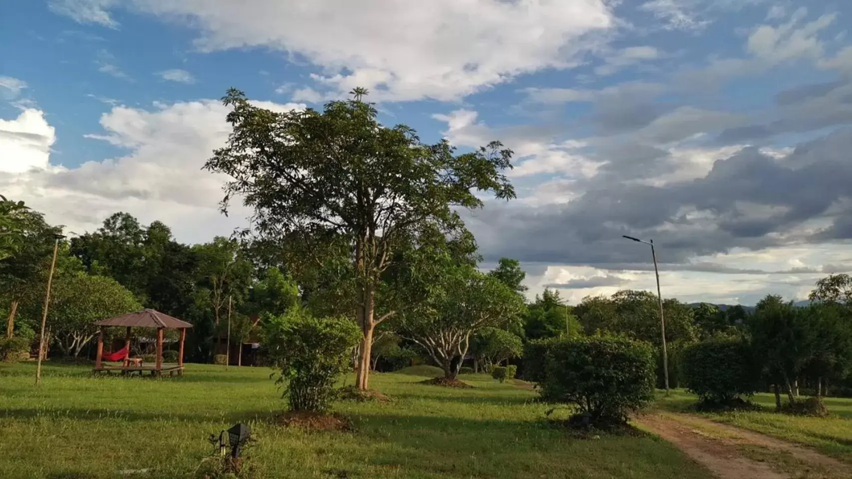 Garden view in Romantic Time Mountain Resort Garden view in Romantic Time Mountain Resort
