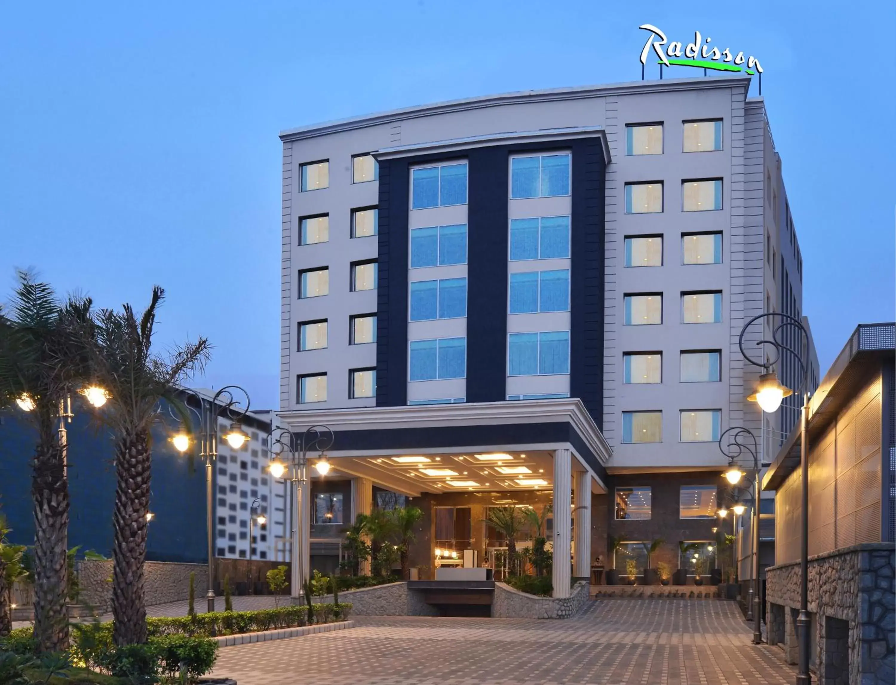 Facade/entrance, Property Building in Radisson Chandigarh Zirakpur