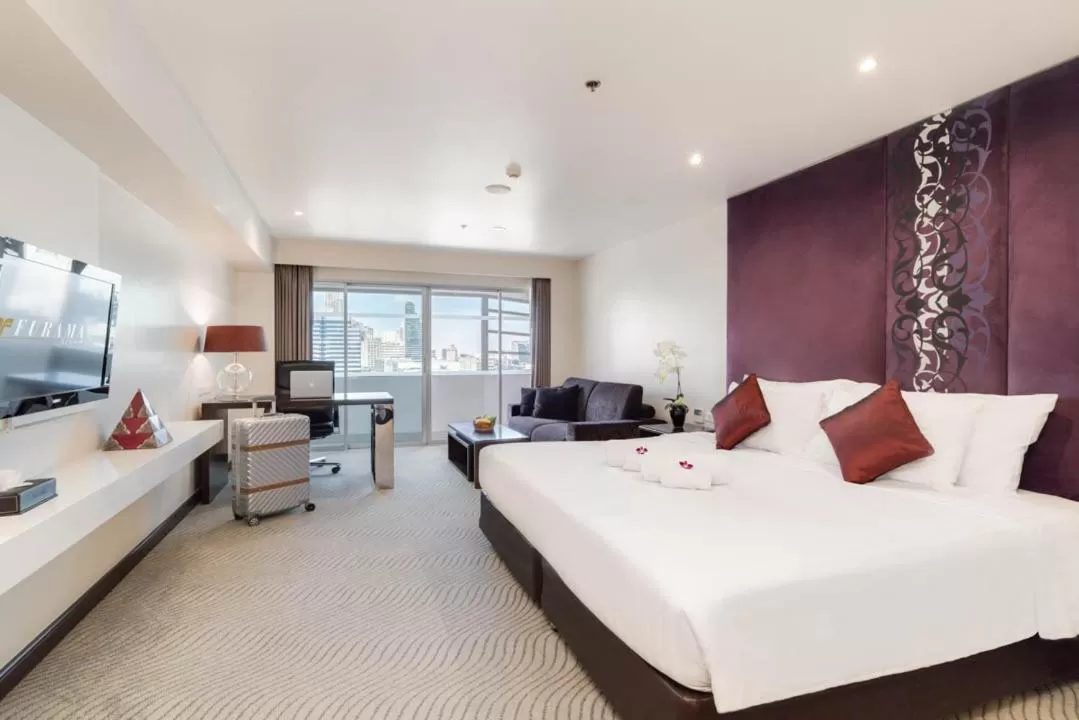 Photo of the whole room, Bed in Furama Silom Hotel