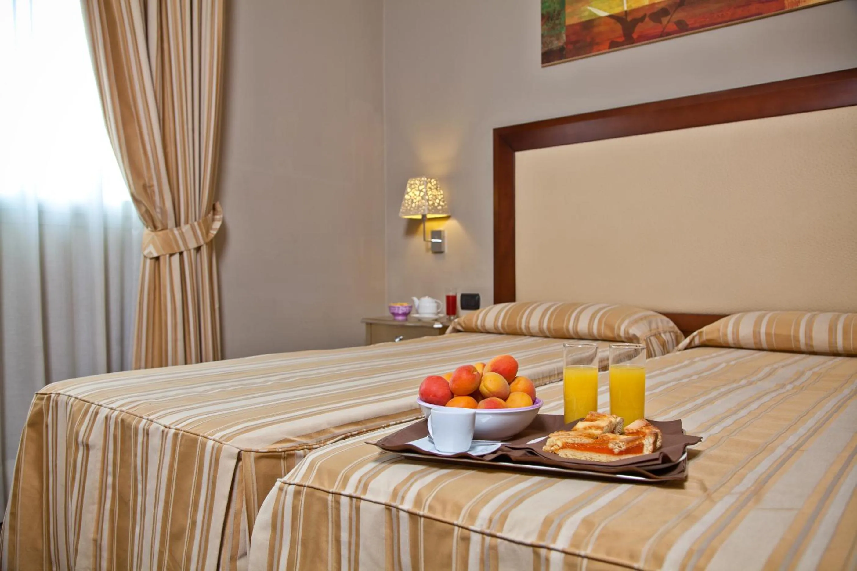 Bedroom, Bed in Hotel For You