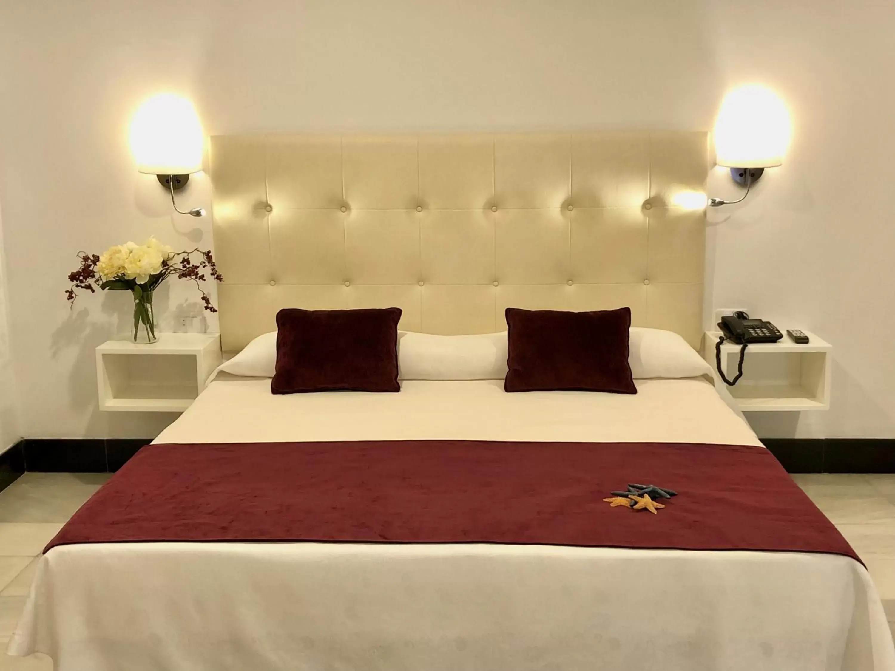 Bed in Hotel Océano Centro
