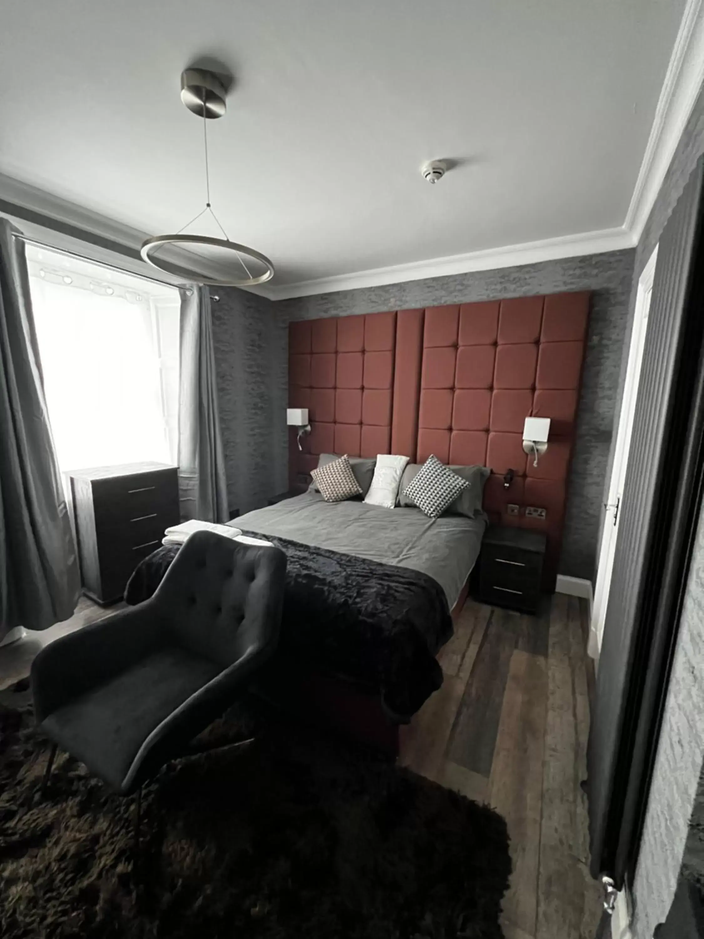 Deluxe Queen Studio in Amani Apartments - Glasgow City Centre Deluxe Queen Studio in Amani Apartments - Glasgow City Centre