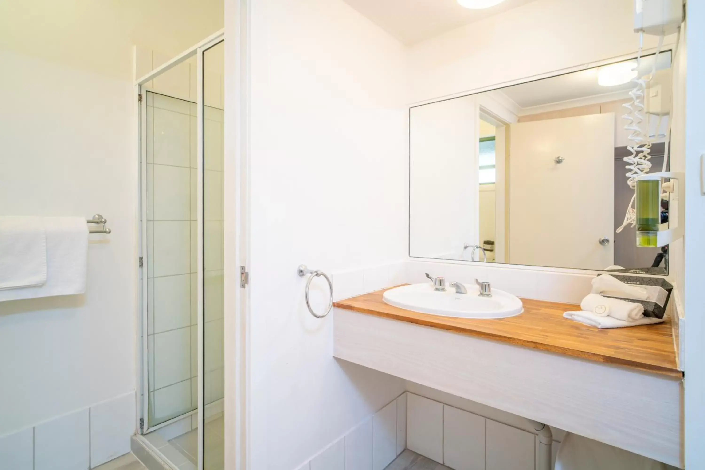 Bathroom in Ballina Beach Resort