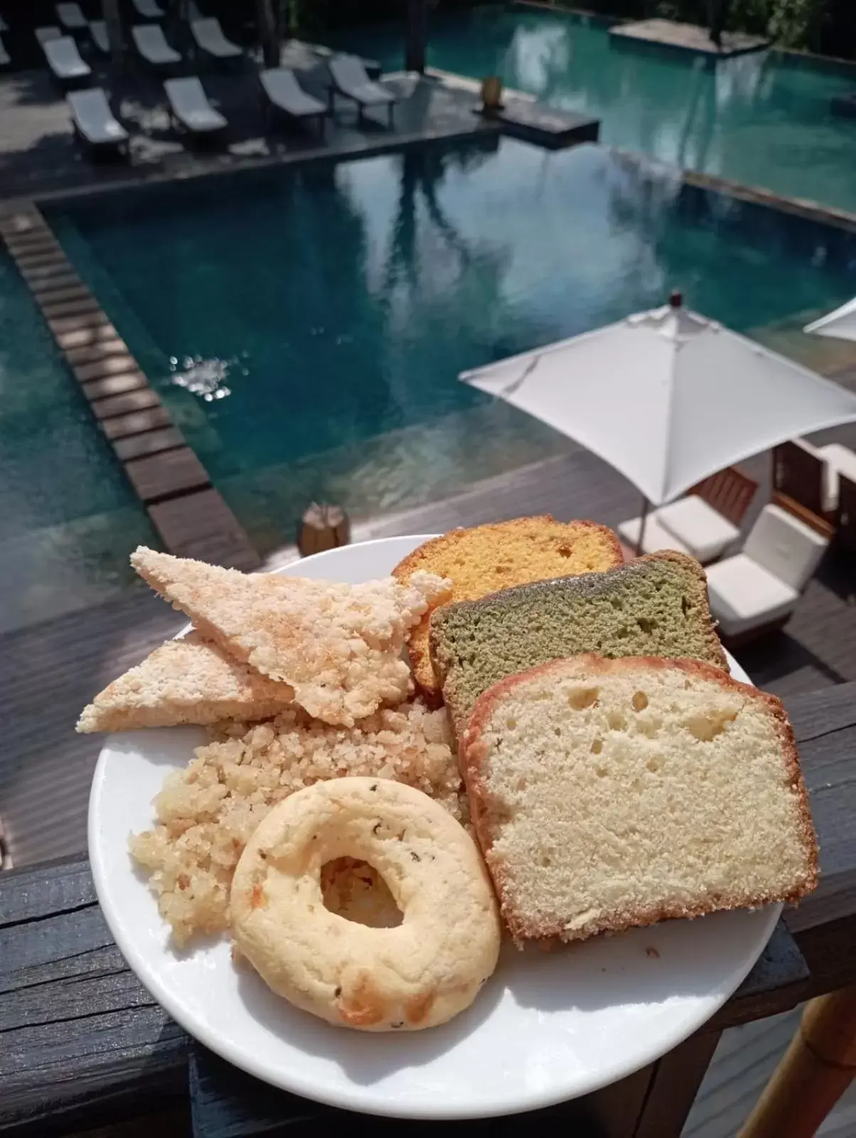 Food, Swimming Pool in Loi Suites Iguazu Hotel