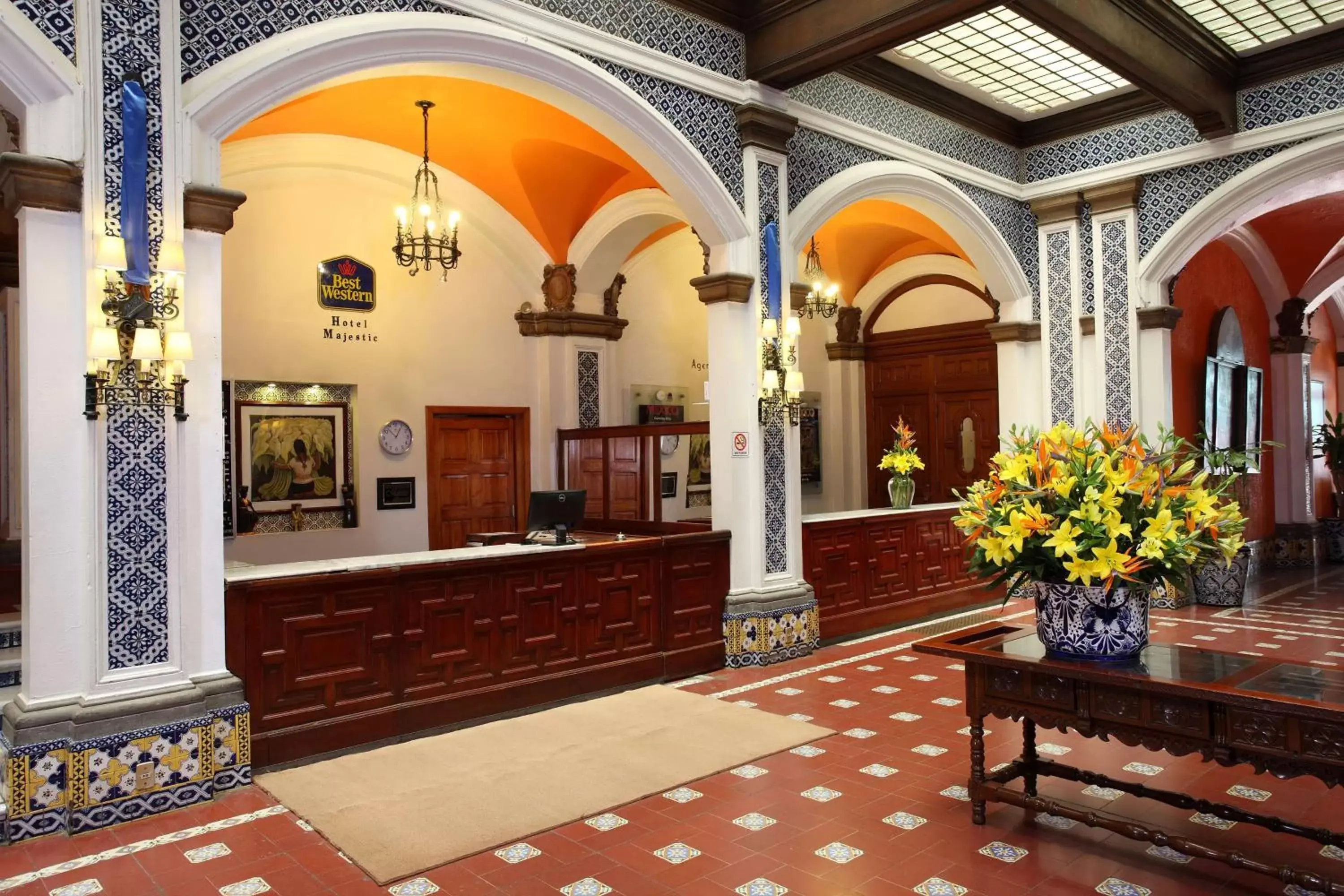 Lobby or reception in Best Western Majestic