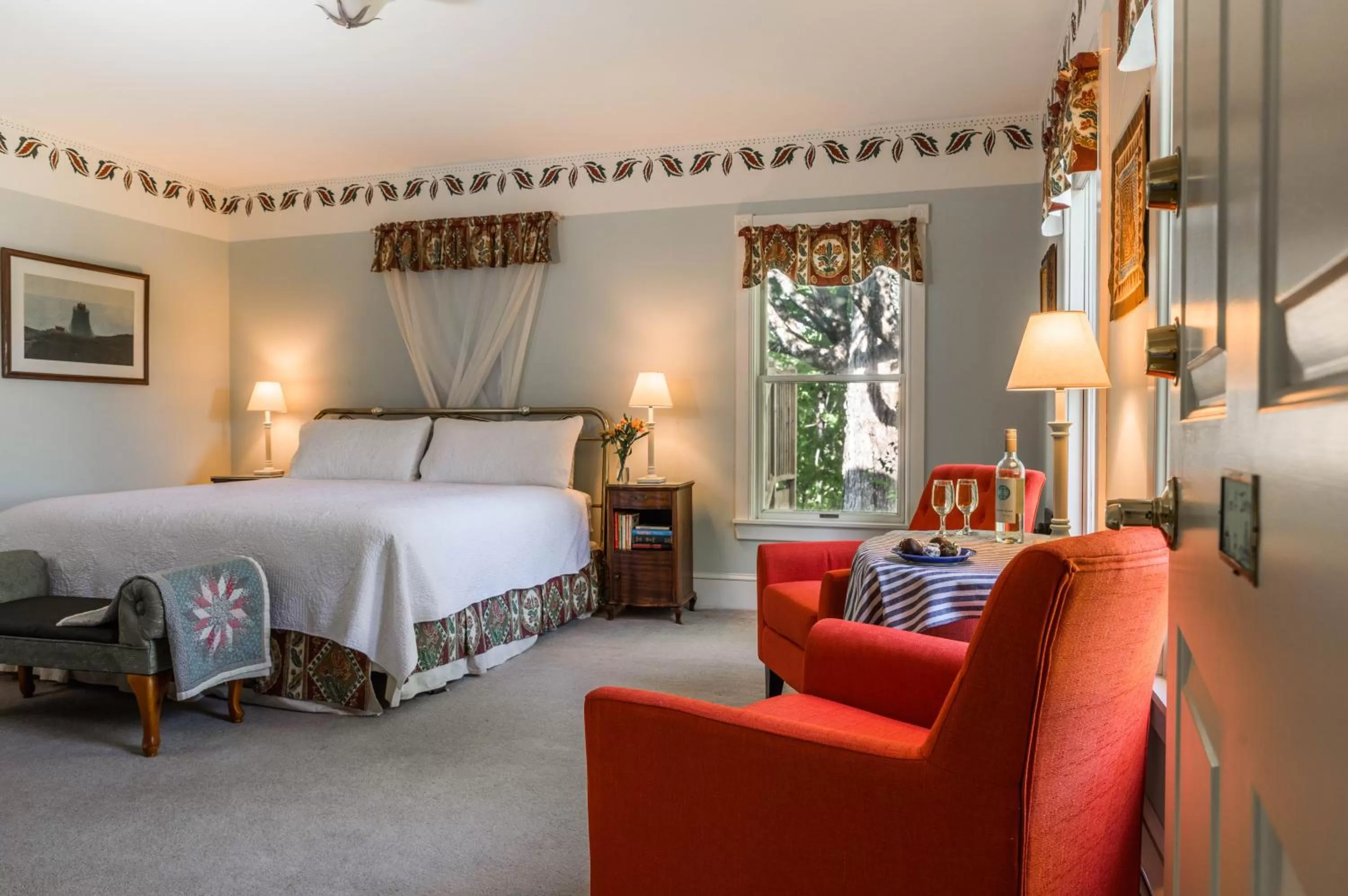 Photo of the whole room, Bed in Maple Hill Farm Inn