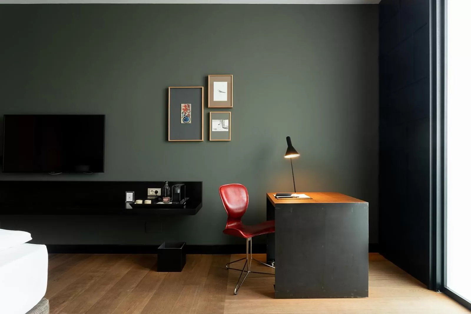 Seating area in Alma Barcelona GL