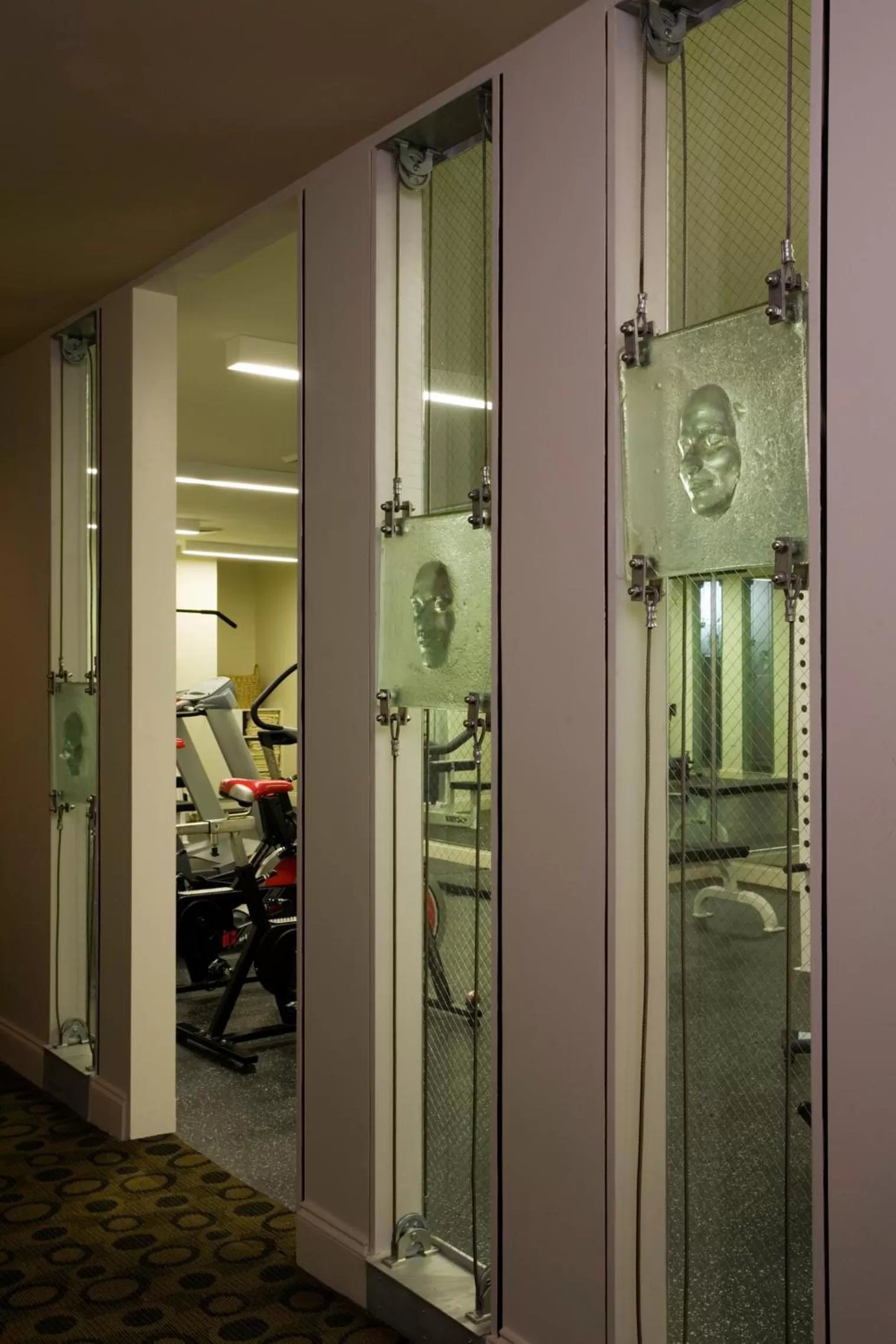 Fitness centre/facilities in International House Hotel