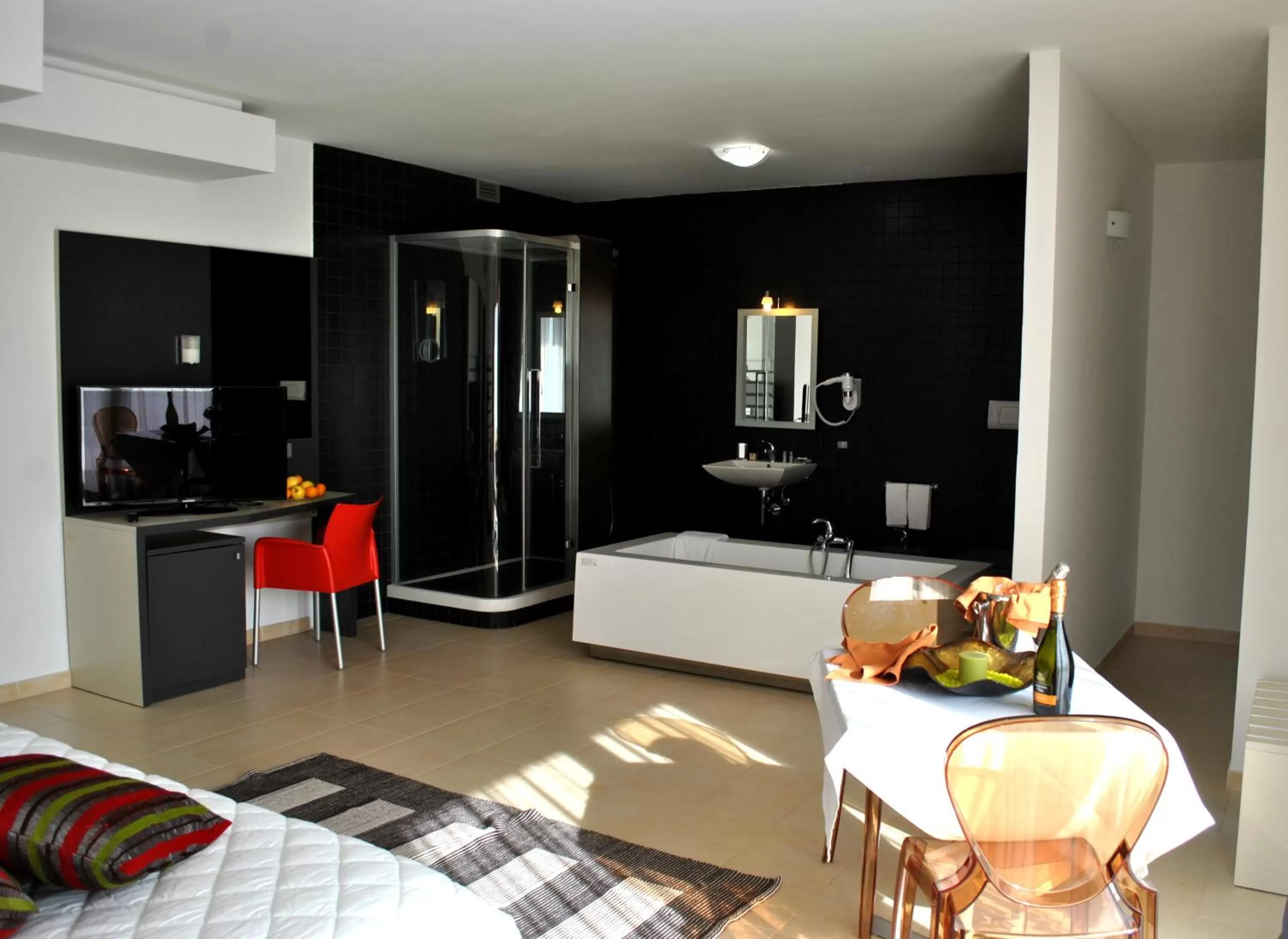 Day, Bed in Althea Palace Hotel