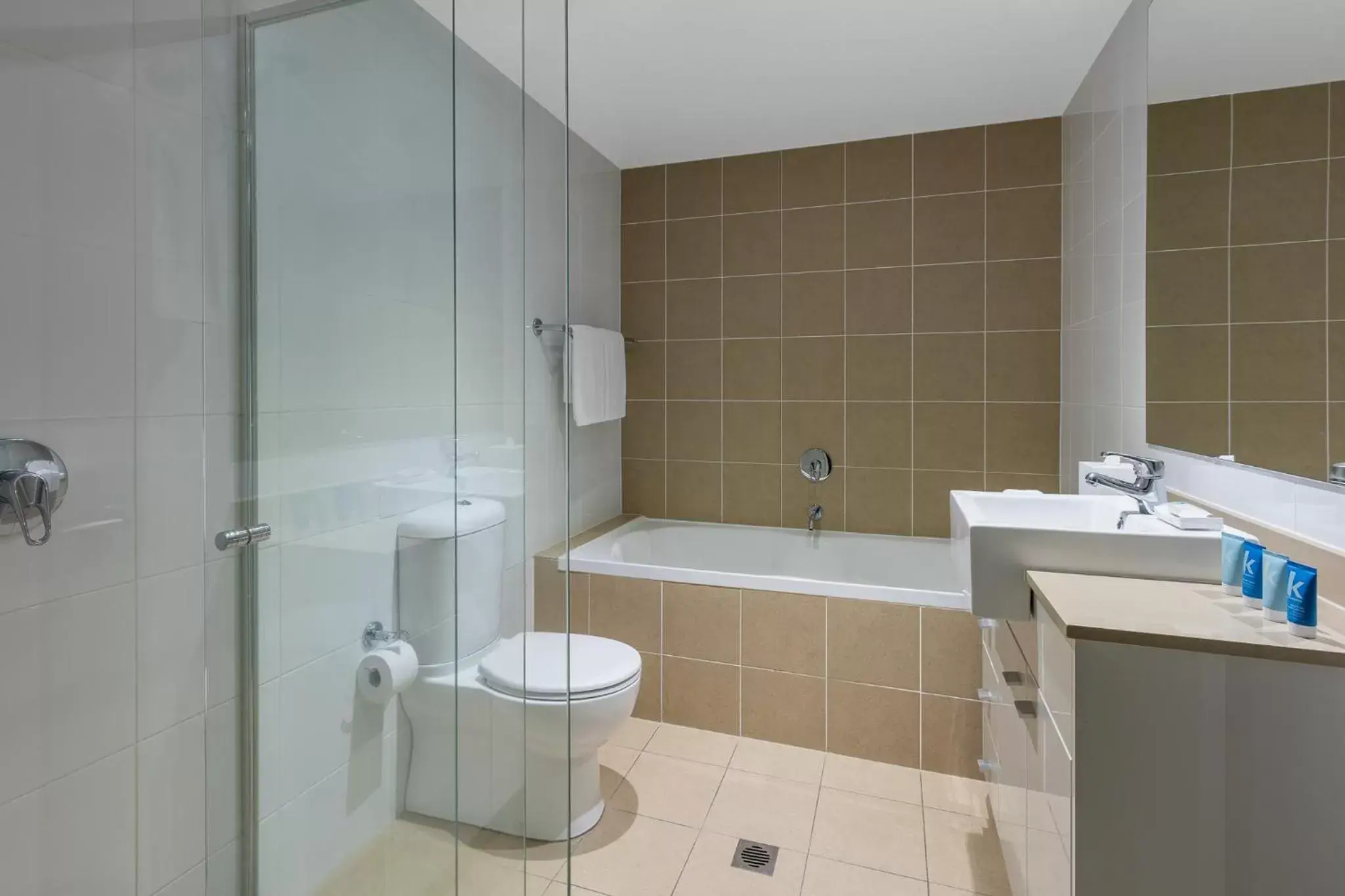 Bathroom in Meriton Suites Broadbeach