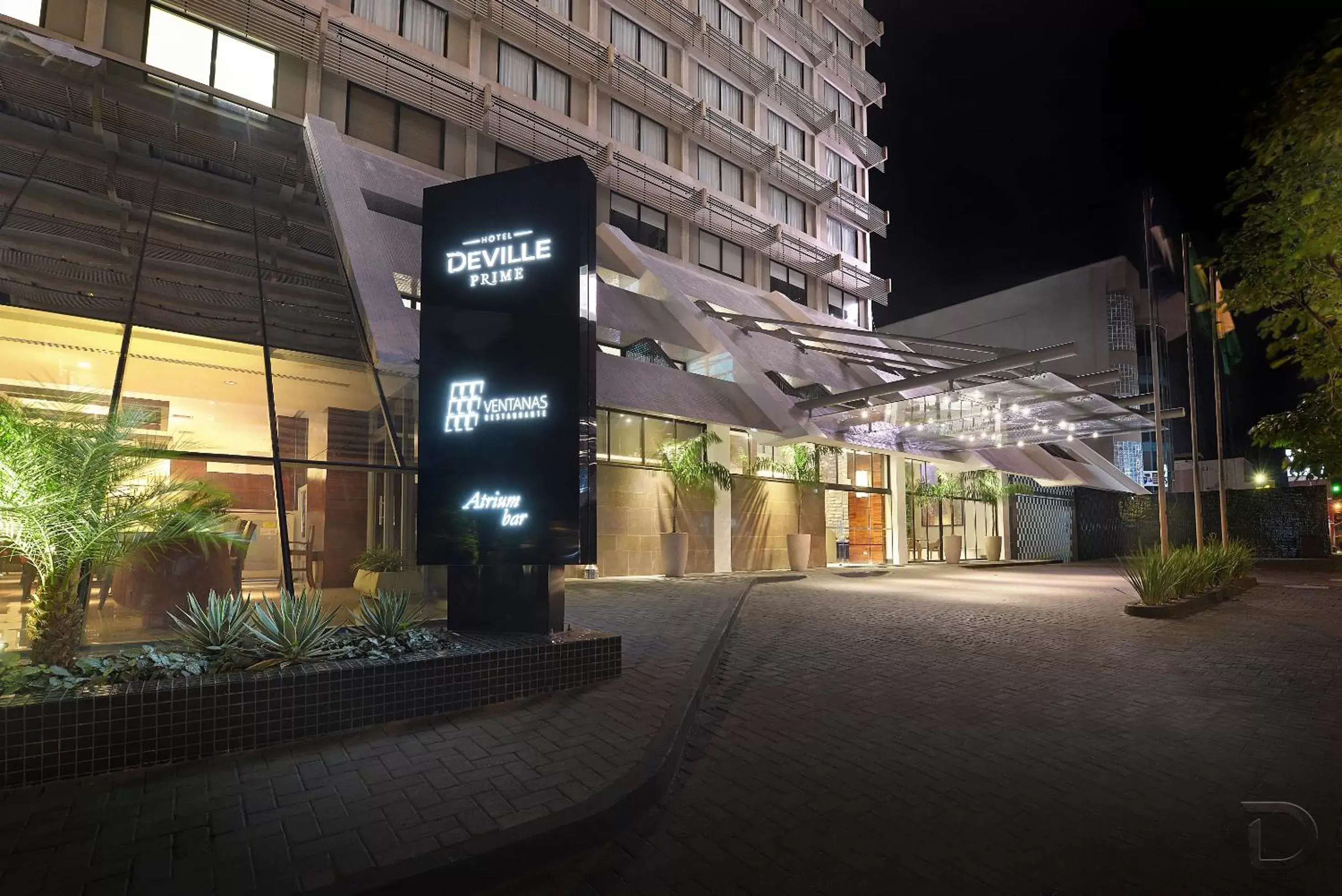 Property building in Hotel Deville Prime Cuiabá Property building in Hotel Deville Prime Cuiabá