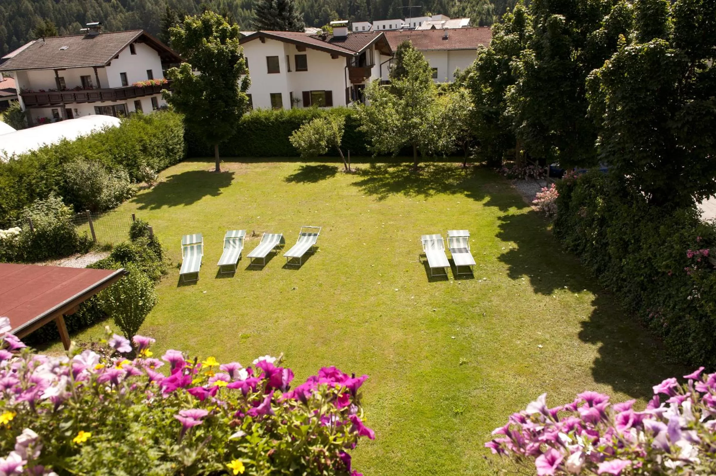 Garden in Alpenhotel Tirolerhof