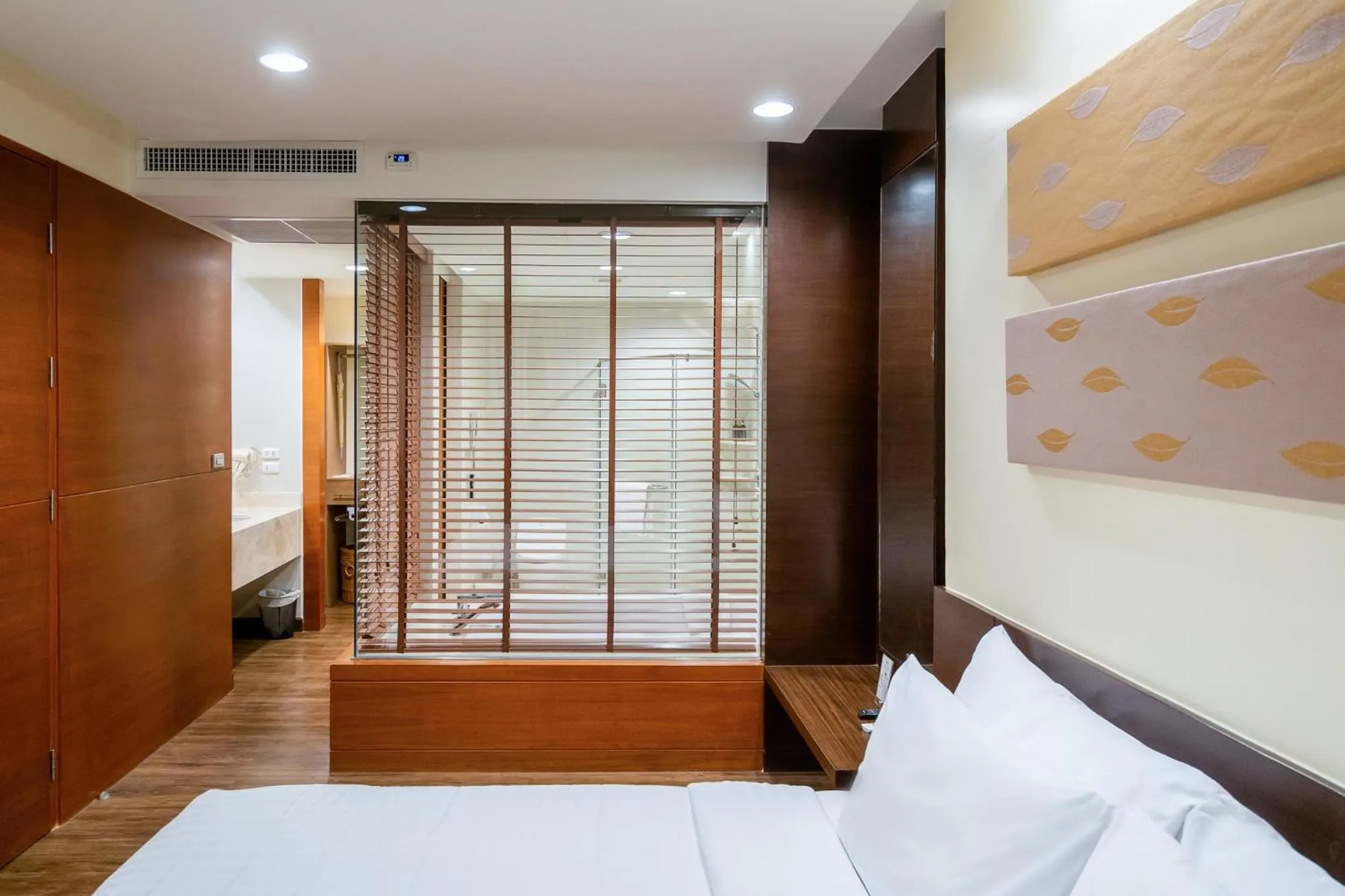 Bed in Amanta Hotel & Residence Ratchada