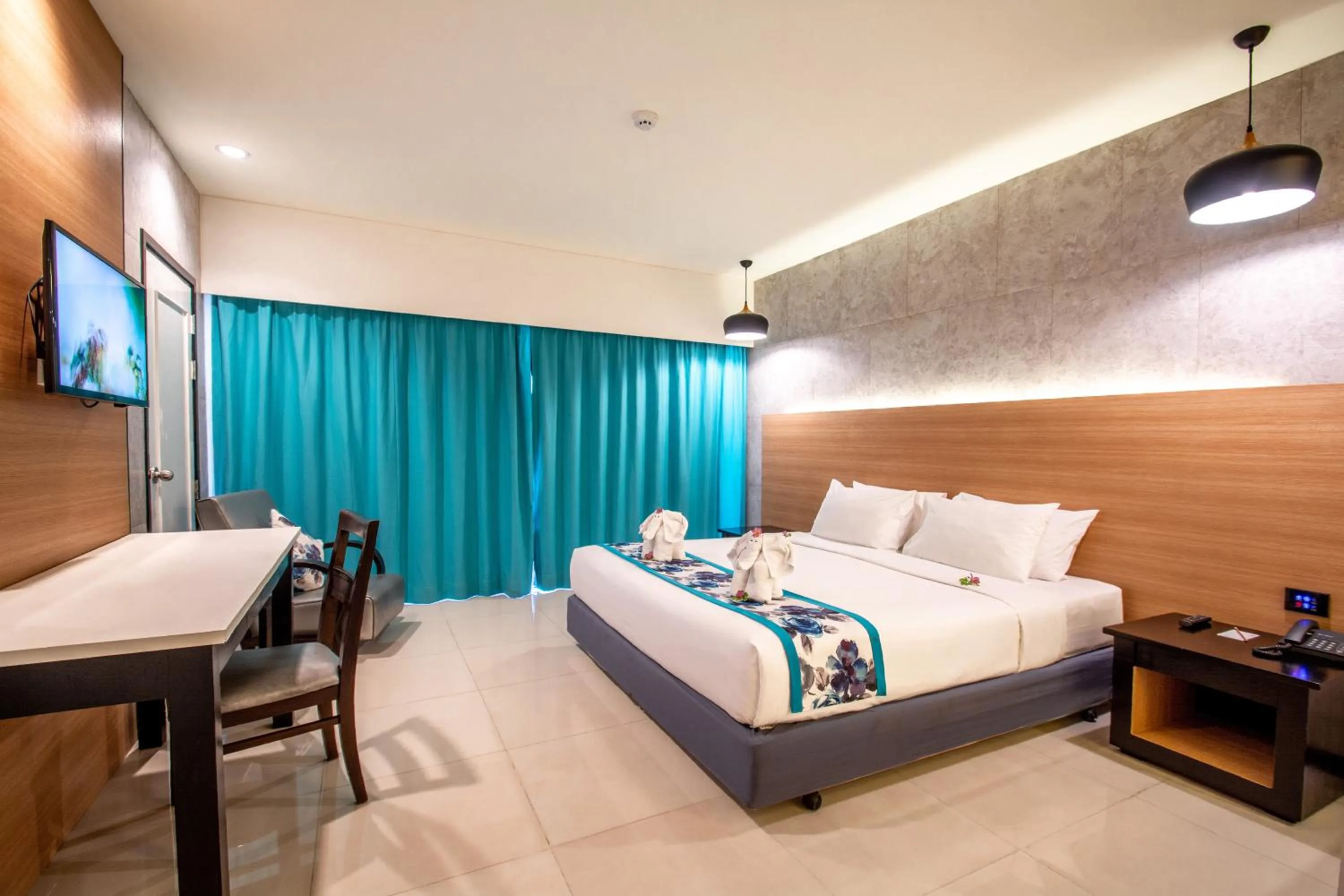 Photo of the whole room, Bed in Peach Hill Resort - SHA Extra Plus
