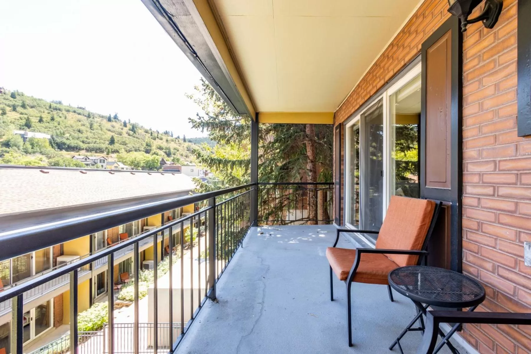 Treasure Mountain Inn