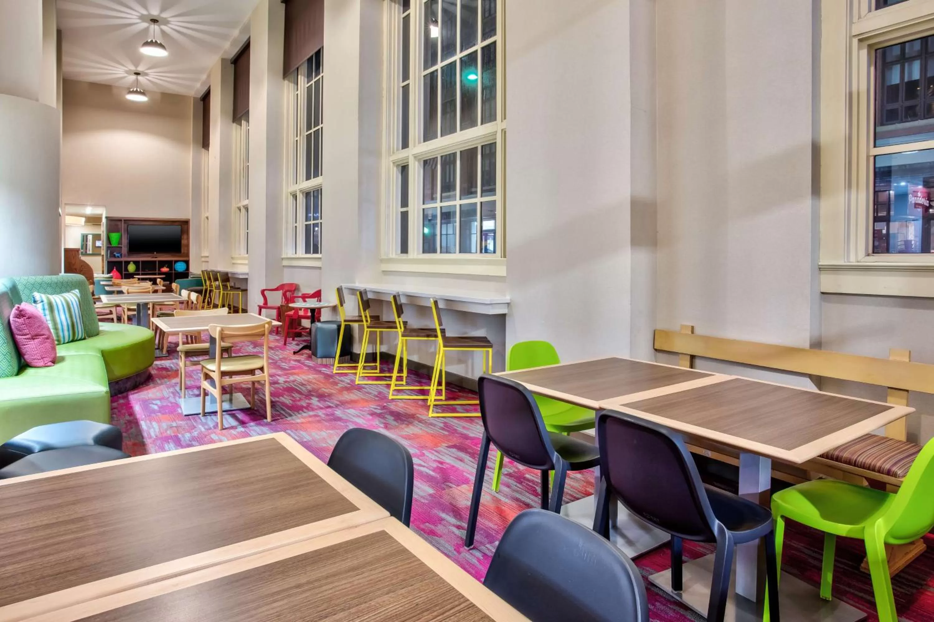 Communal lounge/ TV room in Home2 Suites by Hilton San Antonio Downtown - Riverwalk, TX