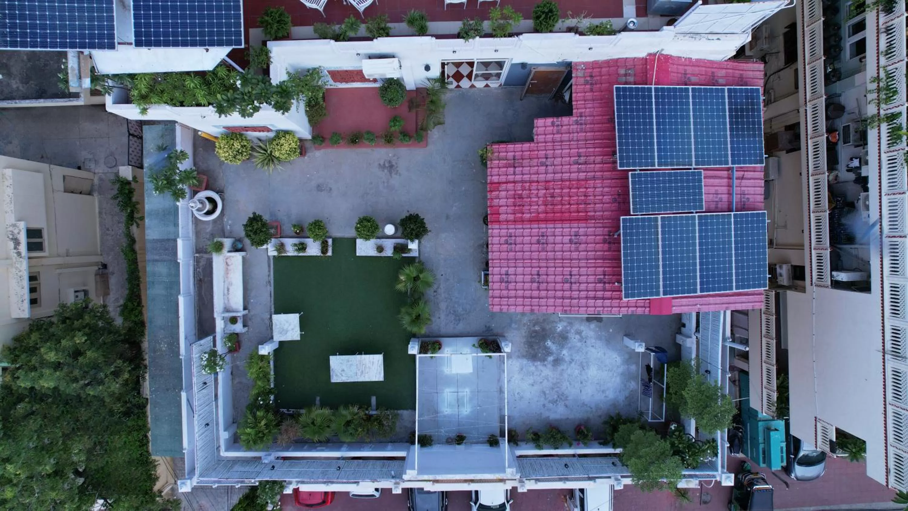 Property building in Chitra Katha - A Story Per Stay