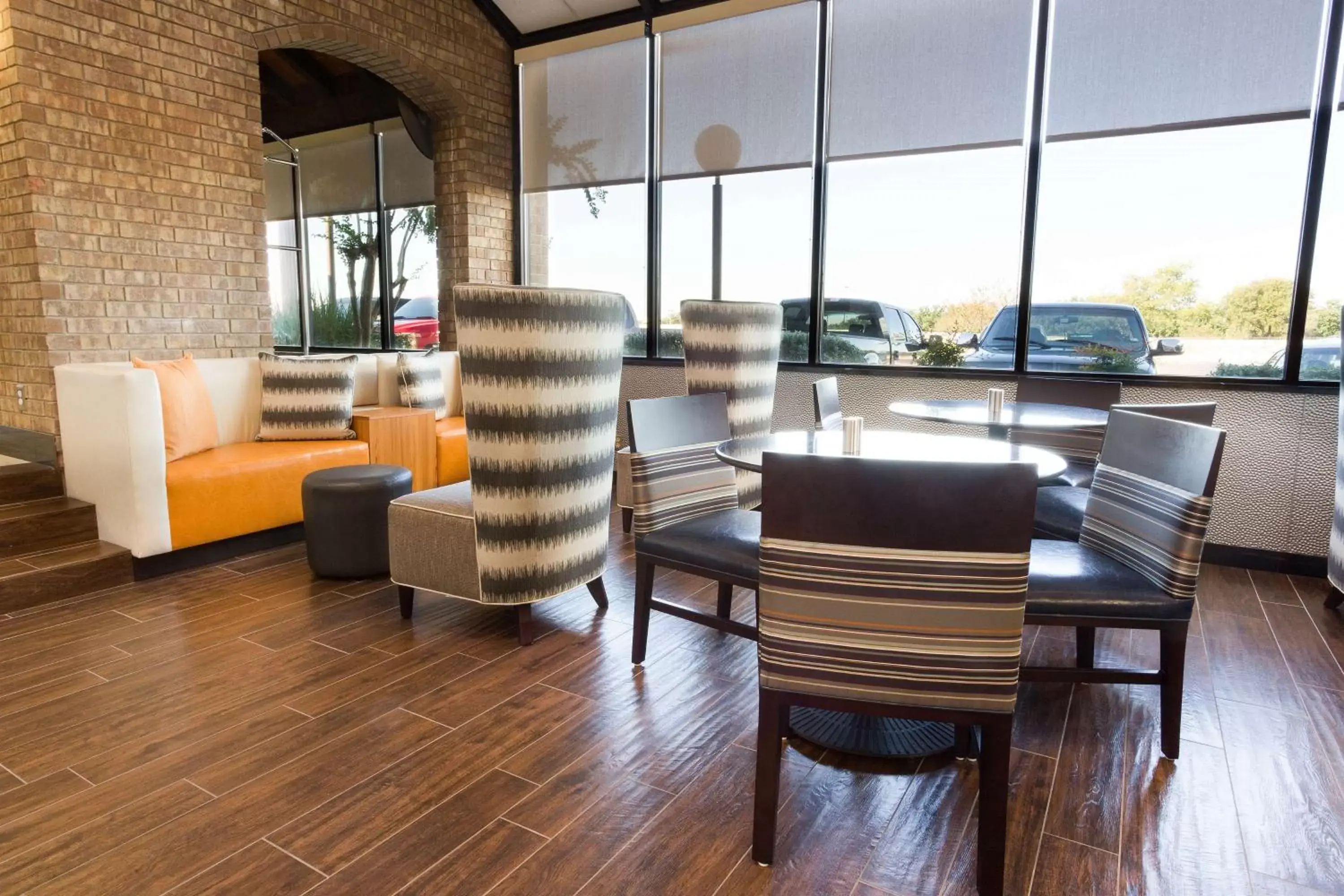 Lobby or reception in Drury Inn & Suites Austin North