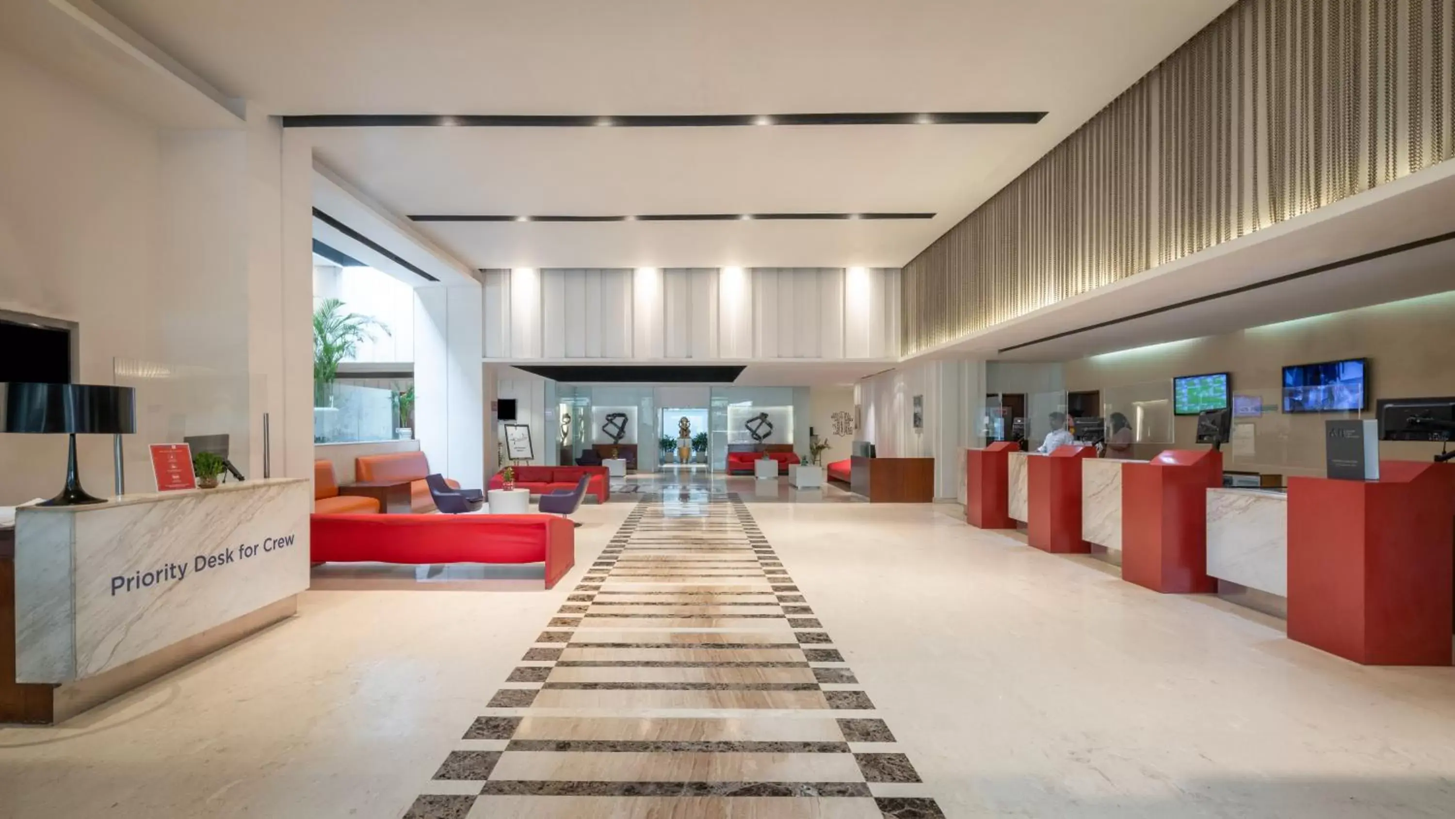 Lobby or reception in ibis New Delhi Aerocity - An AccorHotels Brand