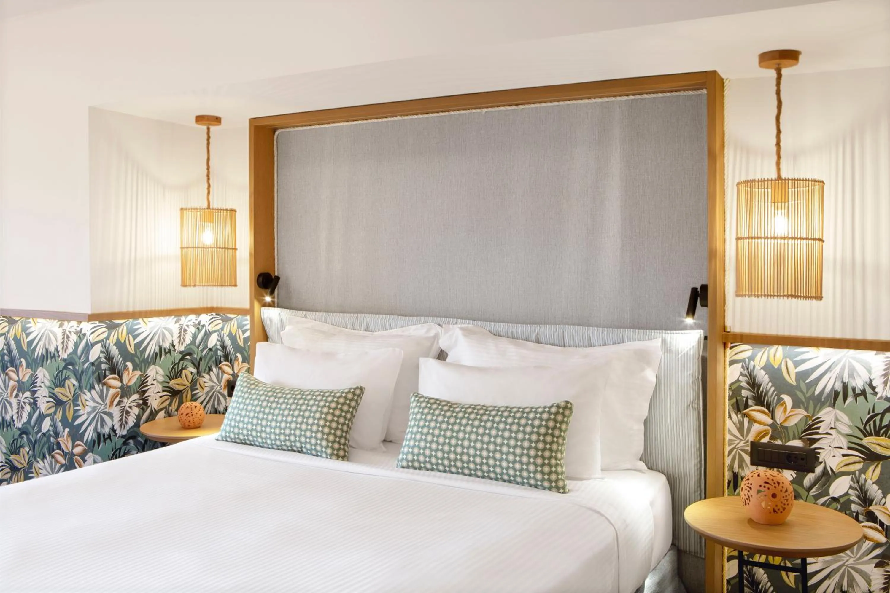 Deluxe Family Suite in Wyndham Grand Crete Mirabello Bay