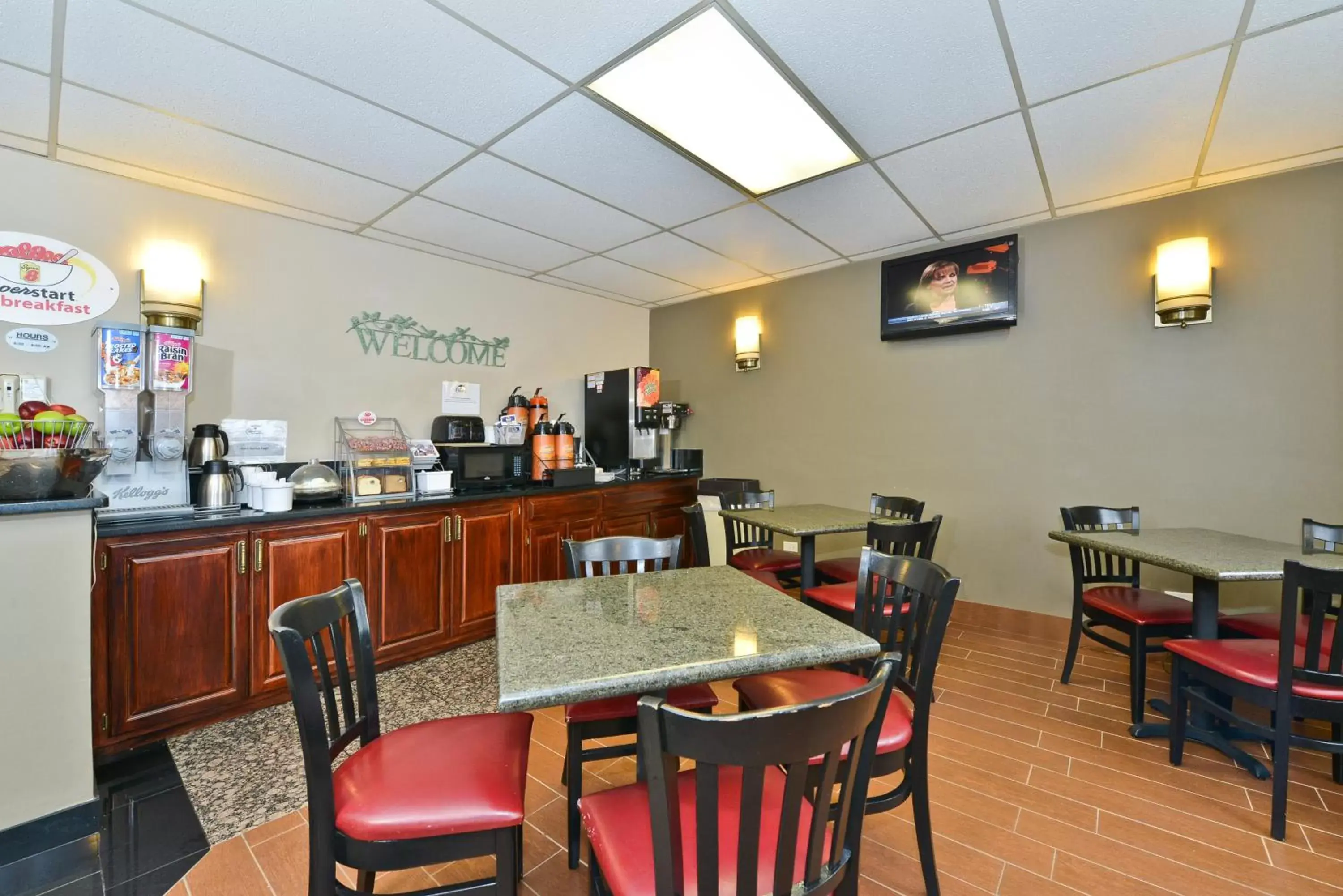 Dining area, Restaurant/Places to Eat in Super 8 by Wyndham Bridgeview/Chicago Area