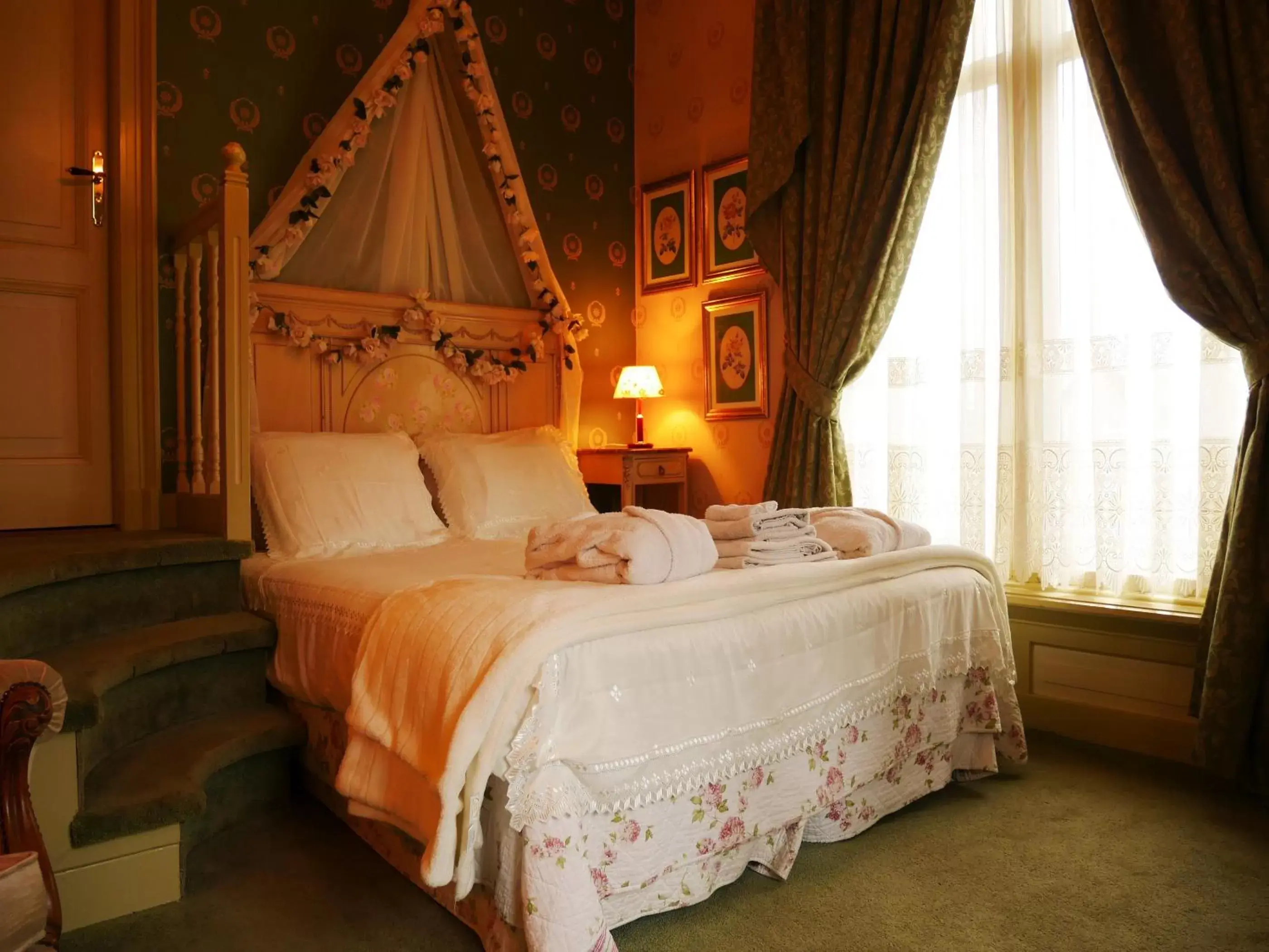 Bed in Hotel Pegasus
