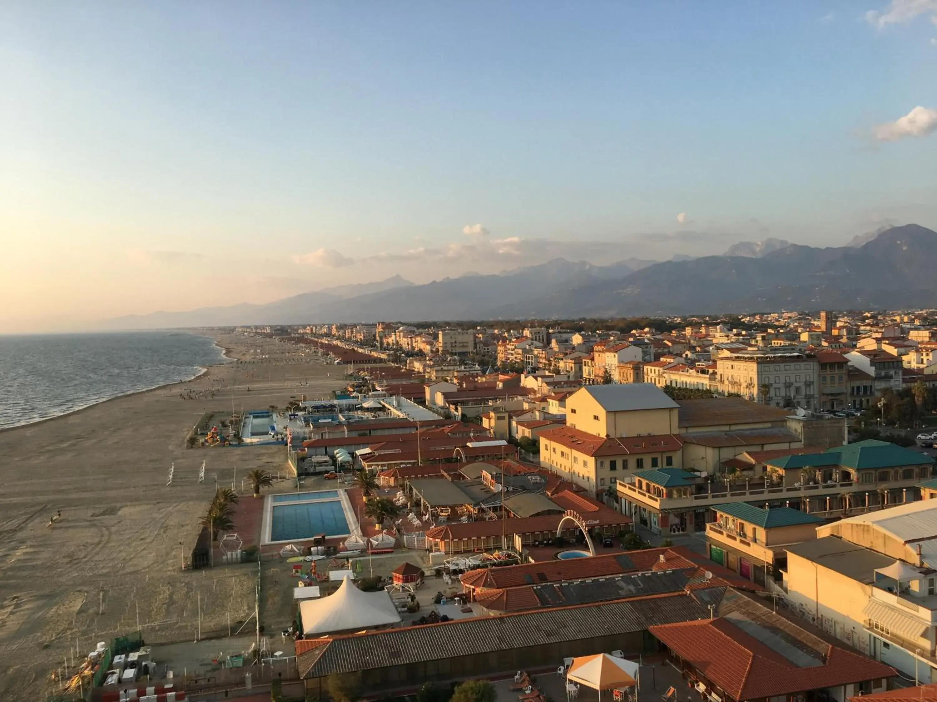 Bird's eye view, Bird's-eye View in Hotel Pardini