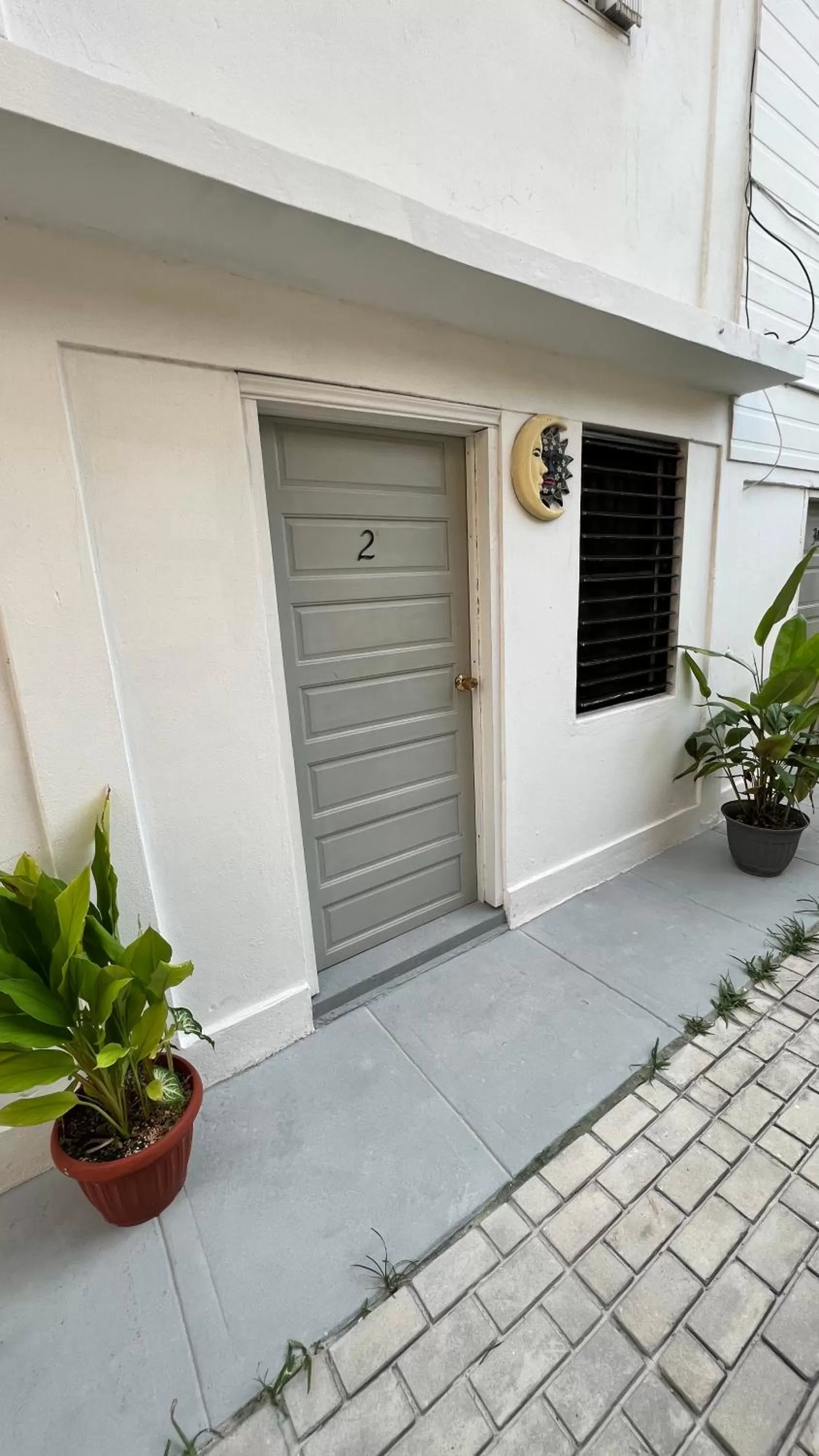 Blue Wave Guest House