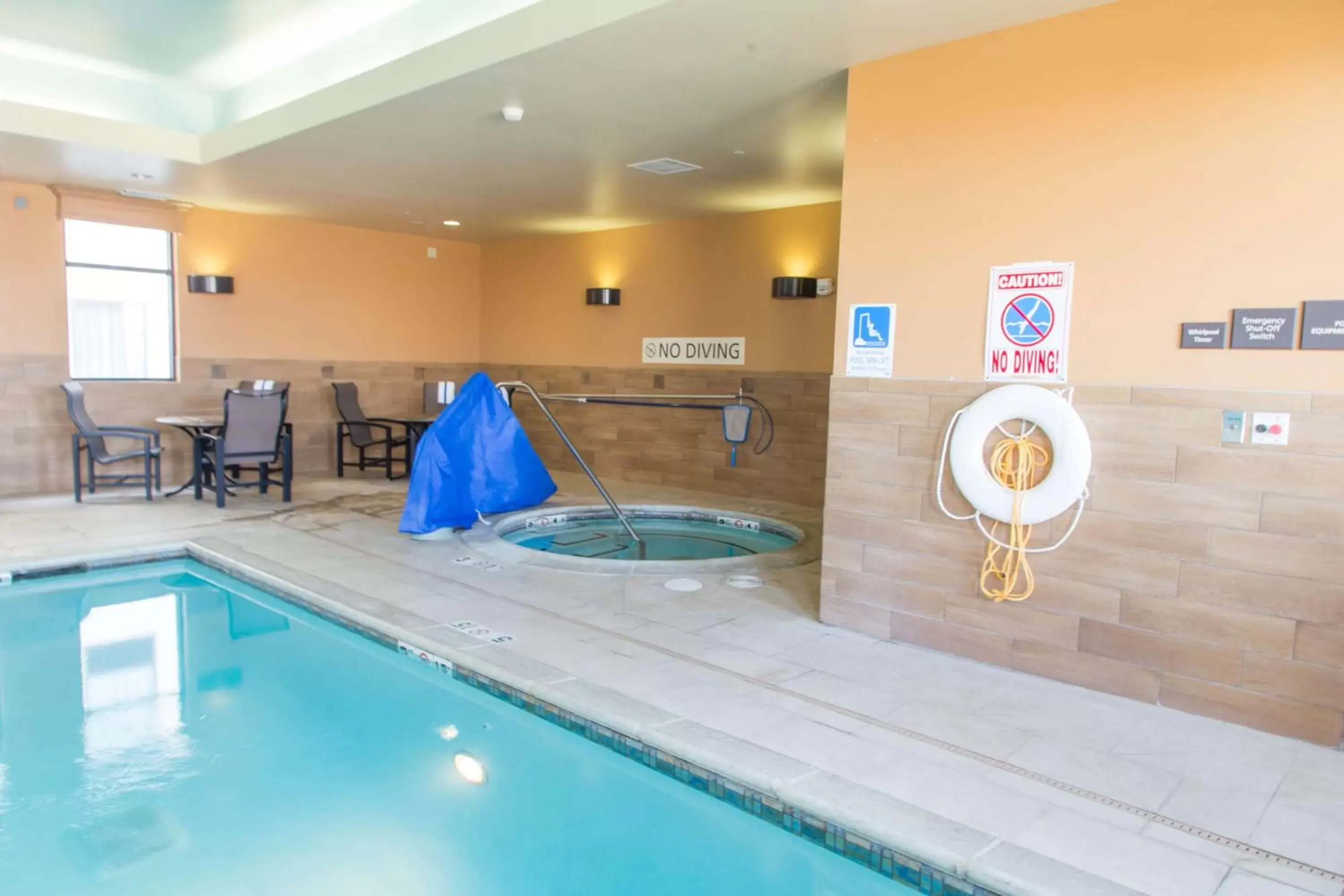 Swimming Pool in Hampton Inn & Suites Dodge City