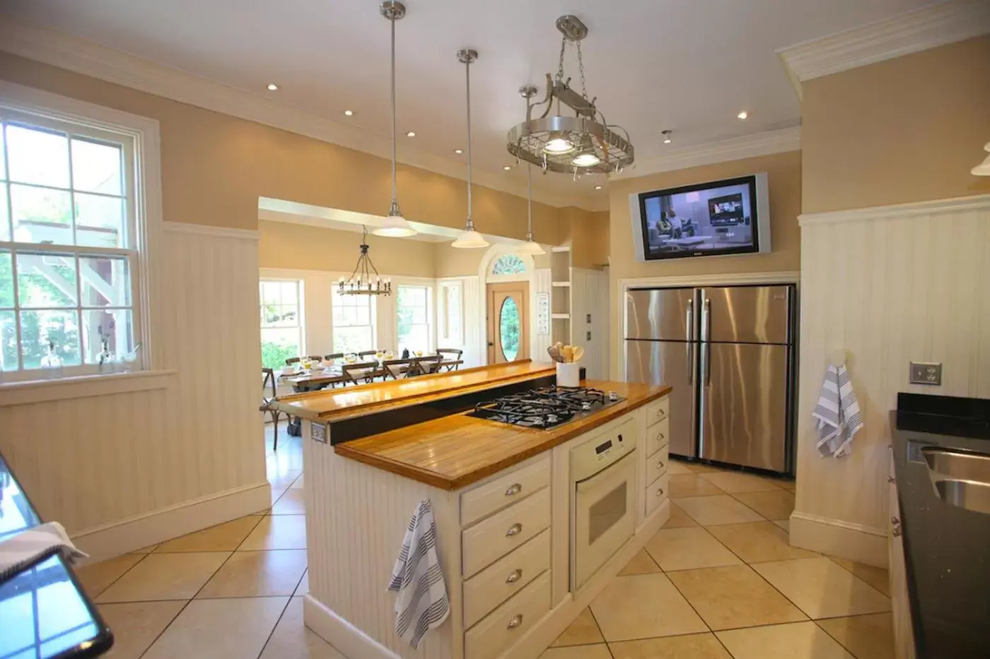 Kitchen or kitchenette, Kitchen/Kitchenette in The Pinner House