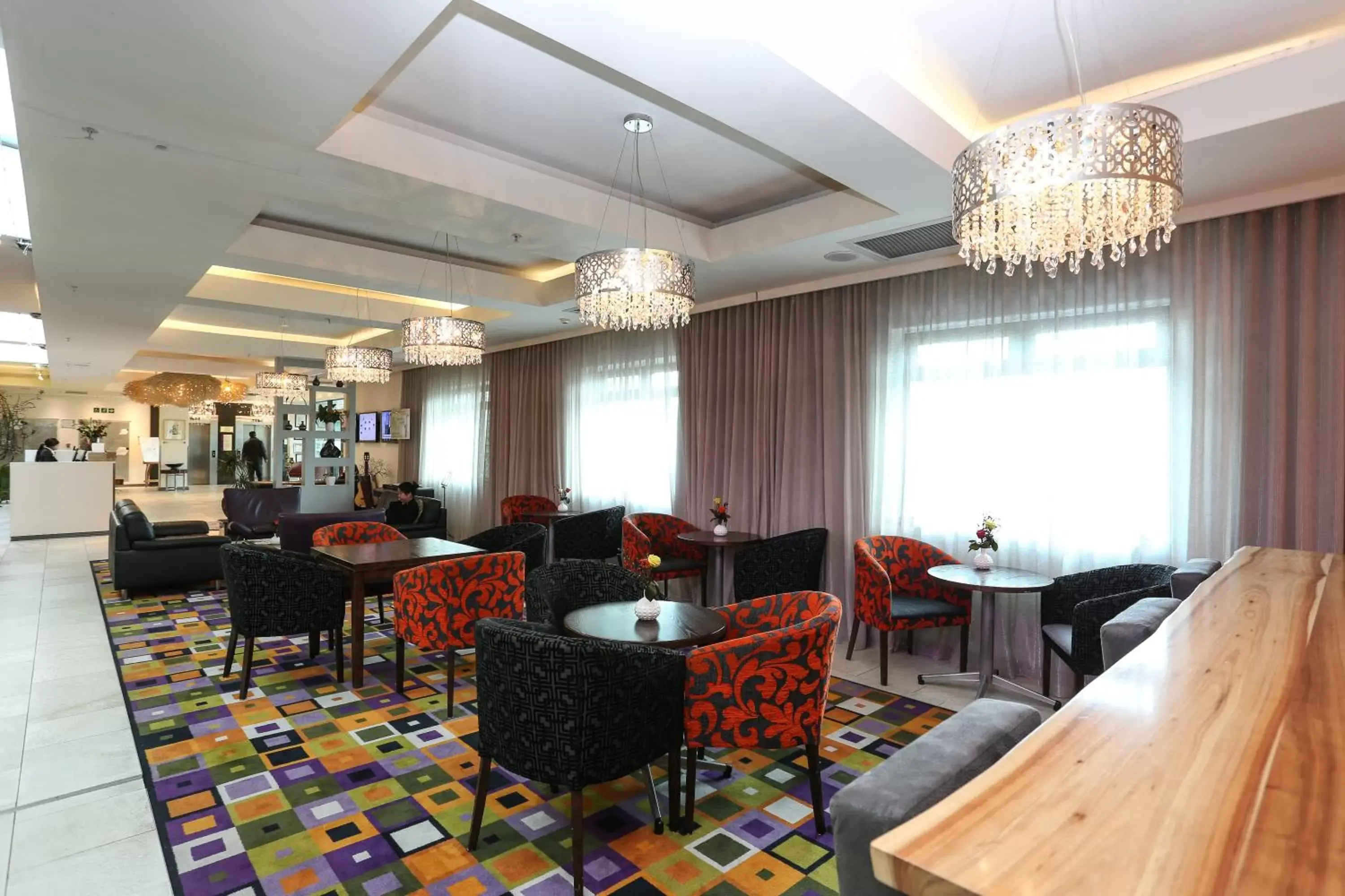 Lobby or reception, Lounge/Bar in Hotel Verde Cape Town Airport