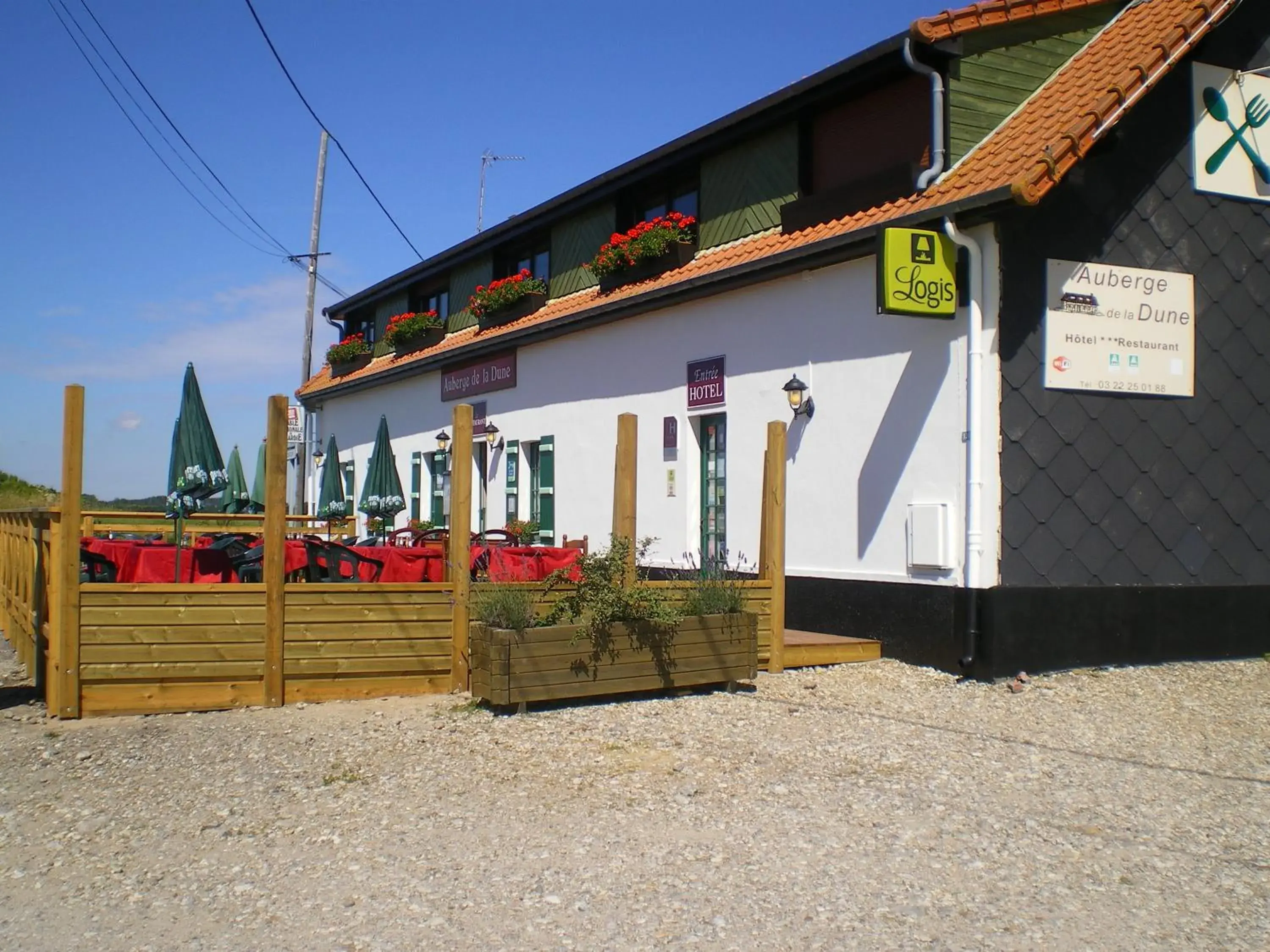 Property Building in Logis Auberge De La Dune