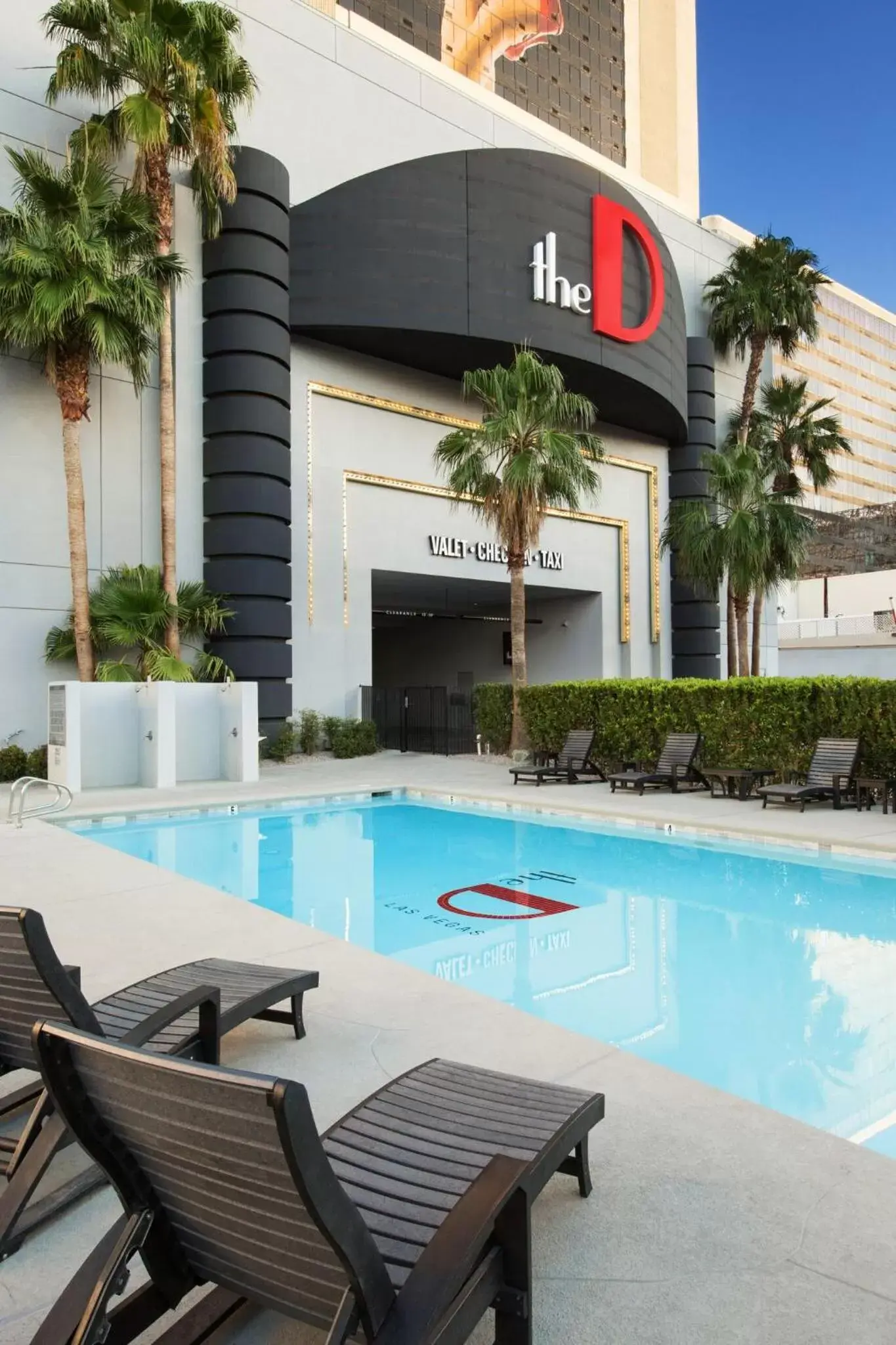 Swimming pool in The D Las Vegas Swimming pool in The D Las Vegas
