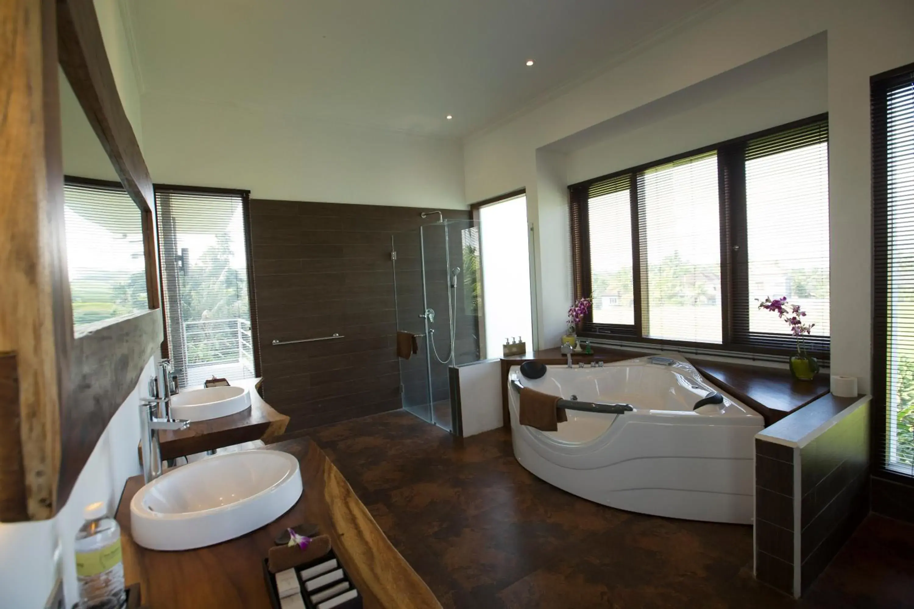 Bathroom in The Samara Villas & Restaurant