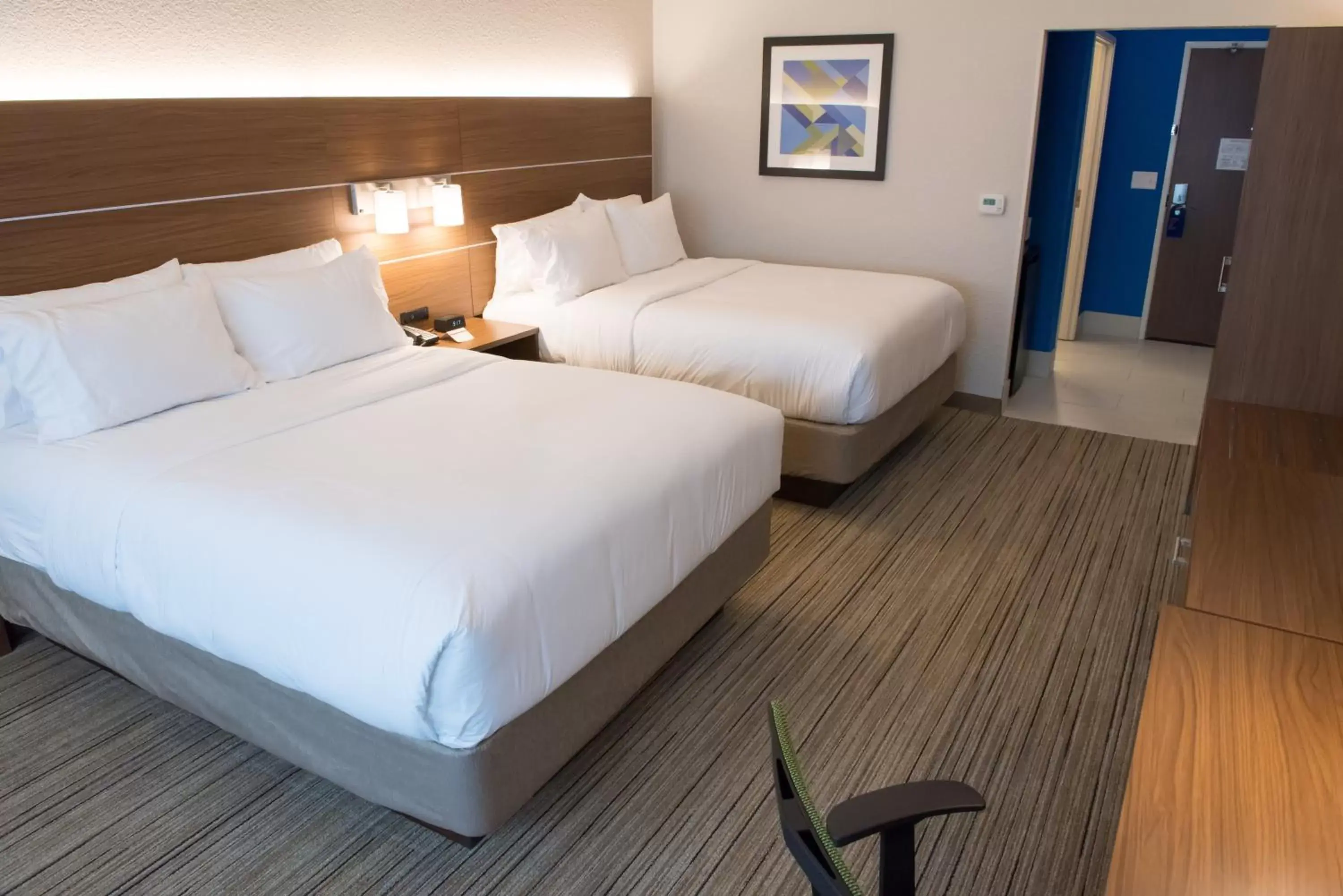 Photo of the whole room, Bed in Holiday Inn Express & Suites - Fort Wayne North, an IHG Hotel