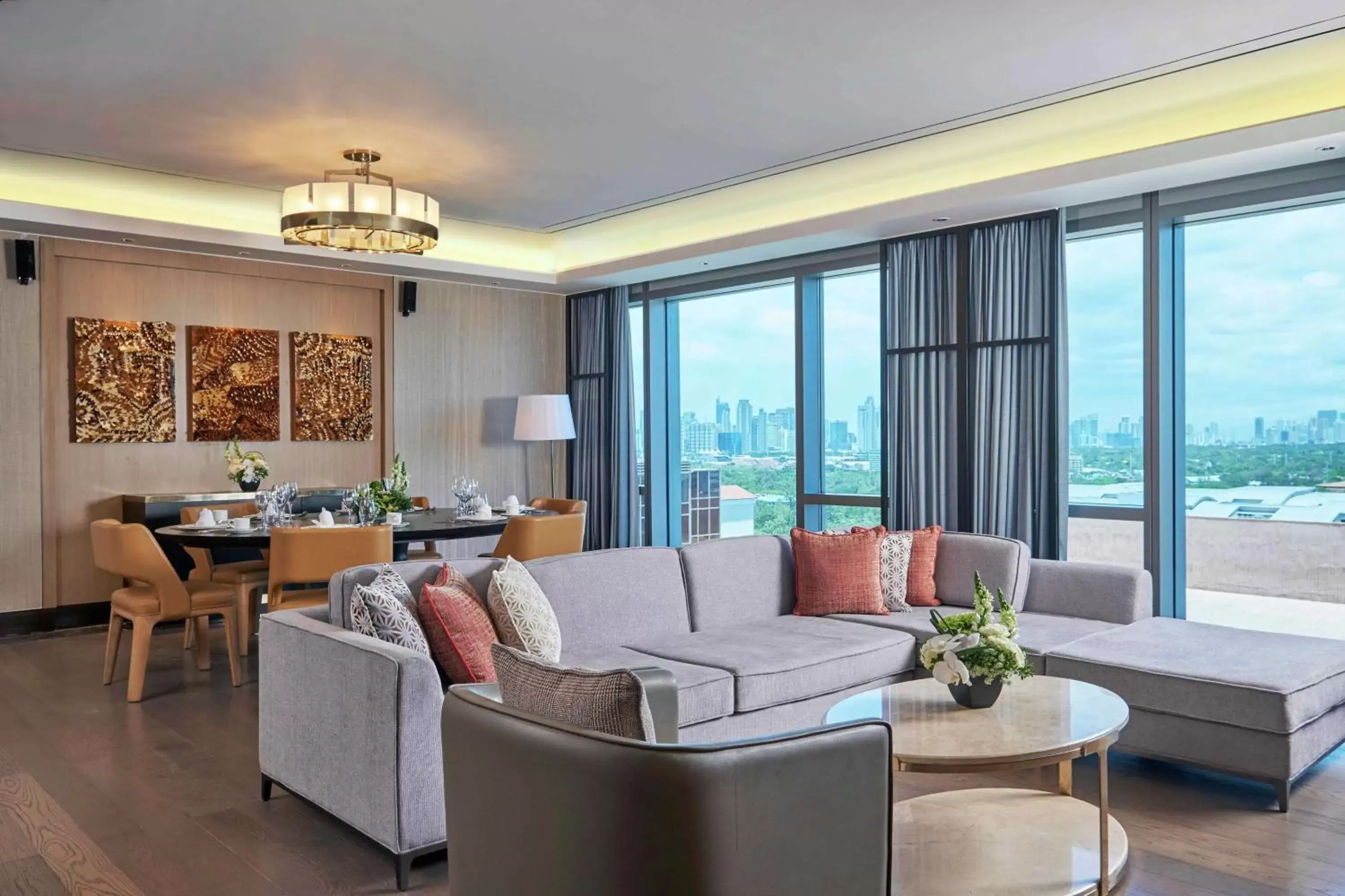 Living room, Seating Area in Hilton Manila