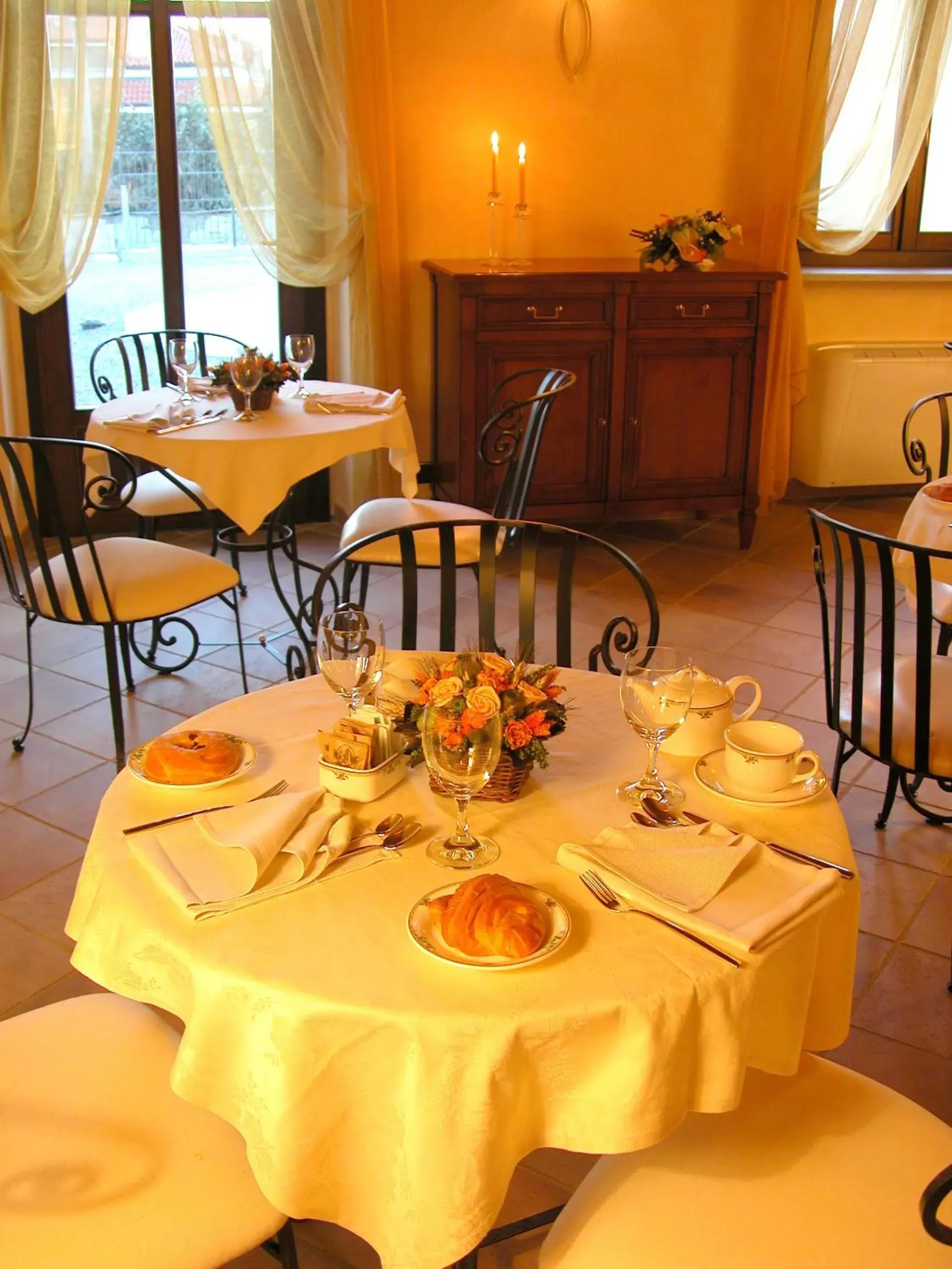Restaurant/Places to Eat in Best Western Plus Hotel Le Rondini