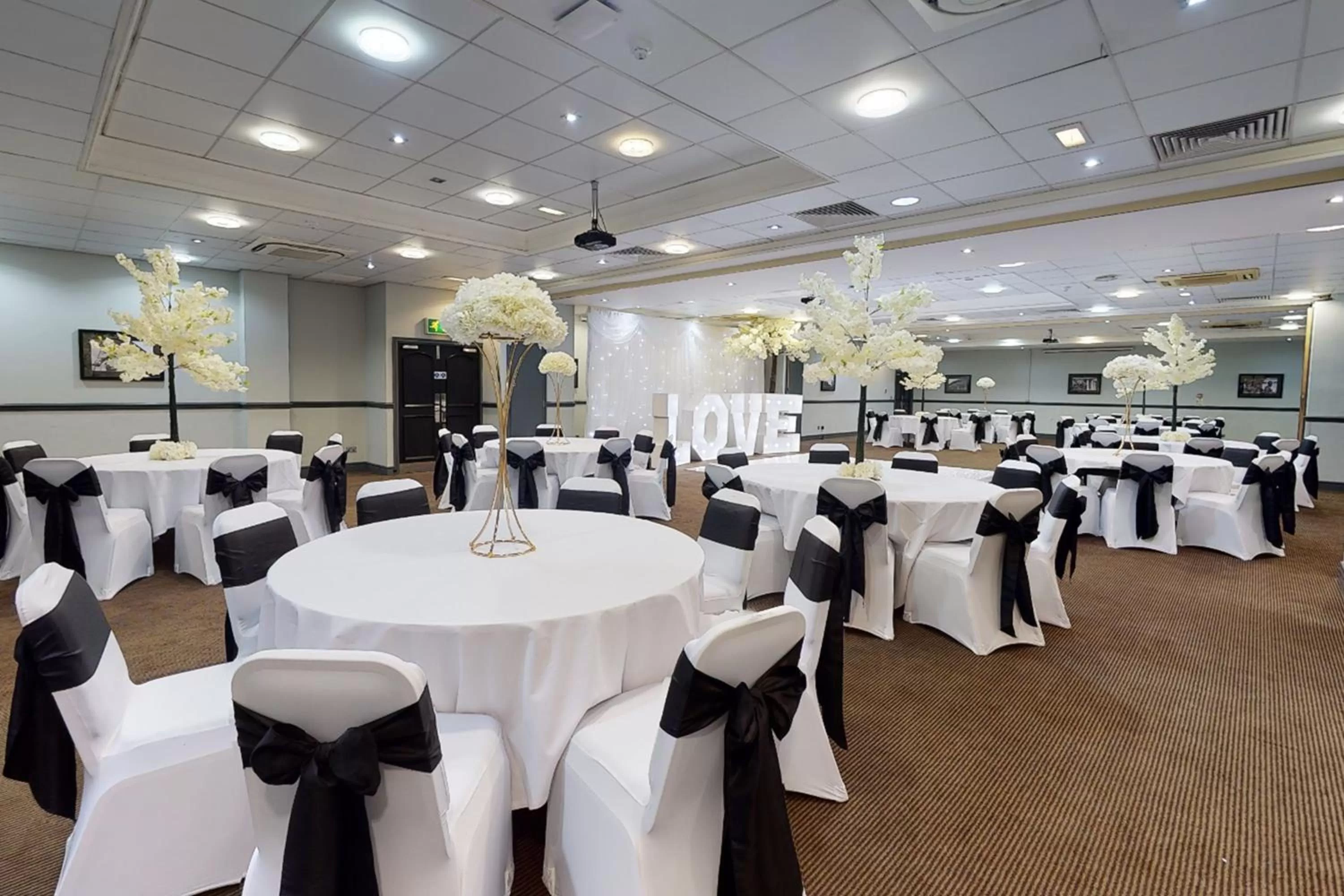 wedding in Village Hotel Liverpool