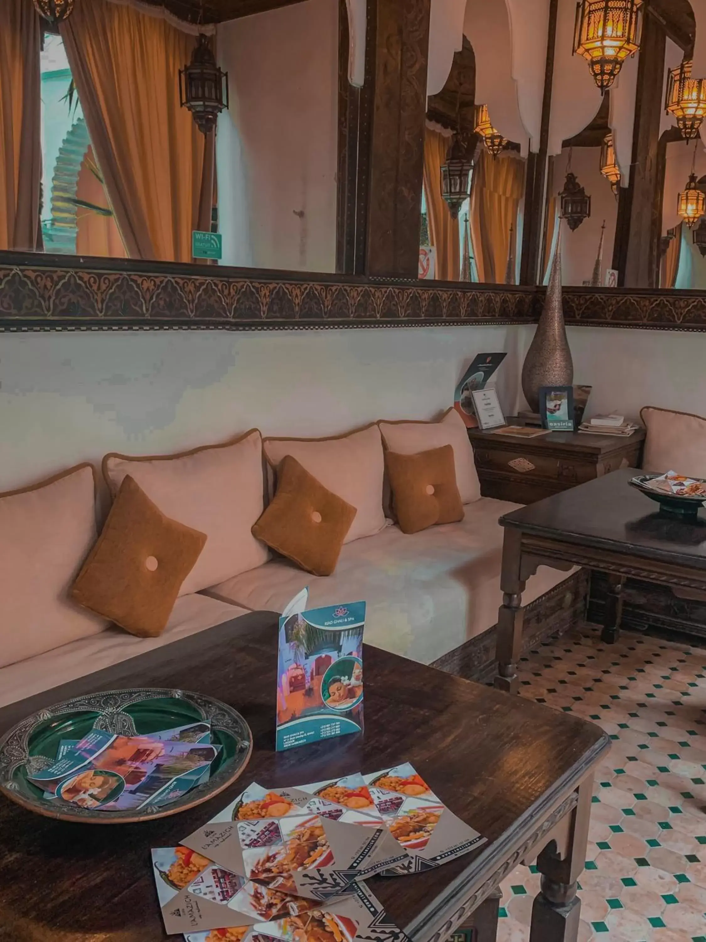 Living room in Riad Ghali Hotel & SPA